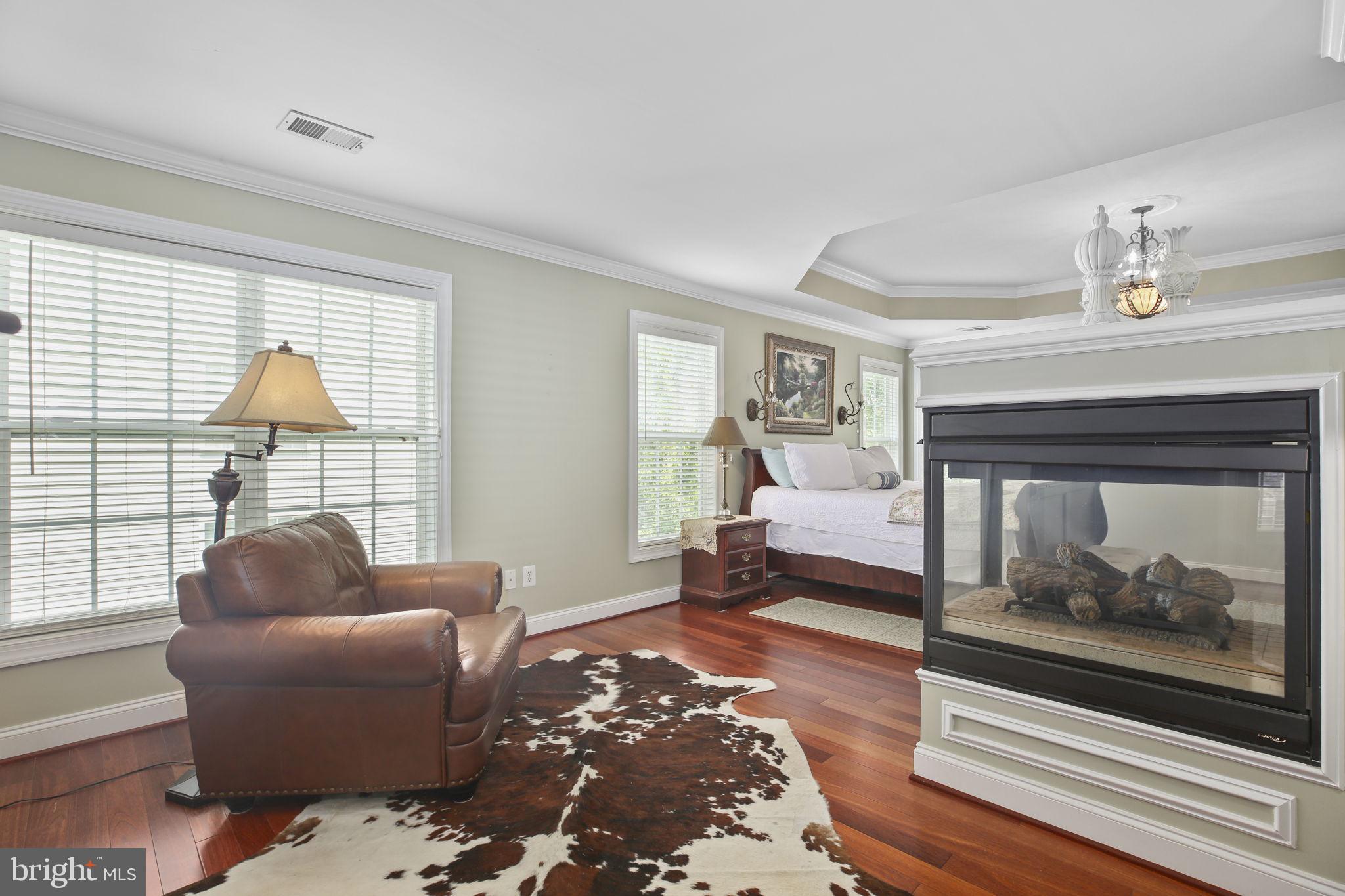 CAMBRIDGE CROSSING - Residential