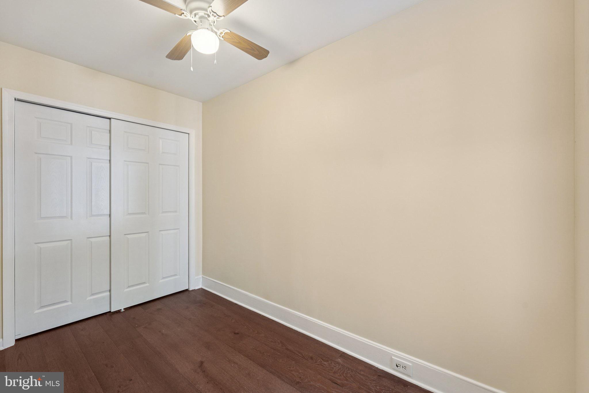 NORRISTOWN - Residential