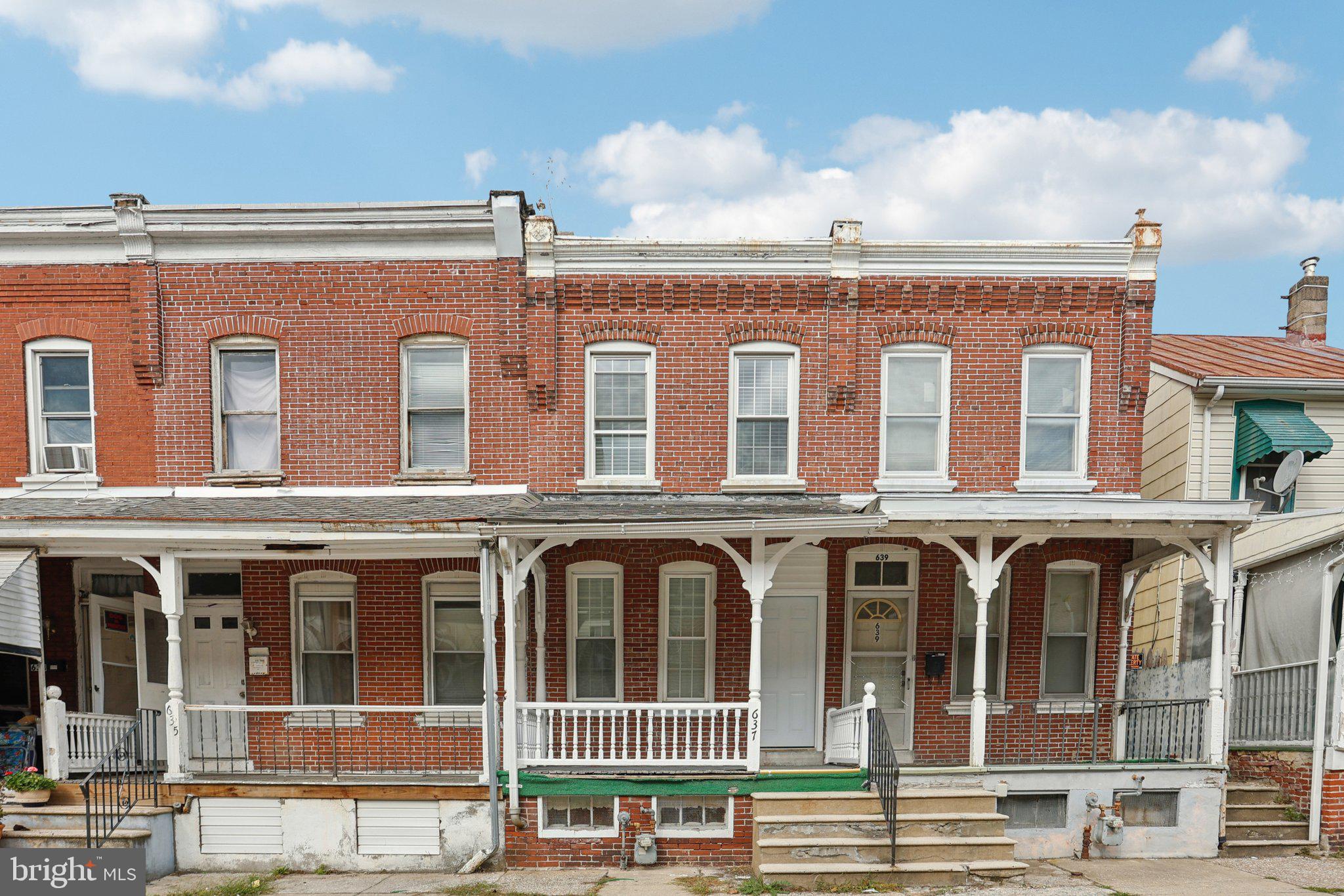 NORRISTOWN - Residential