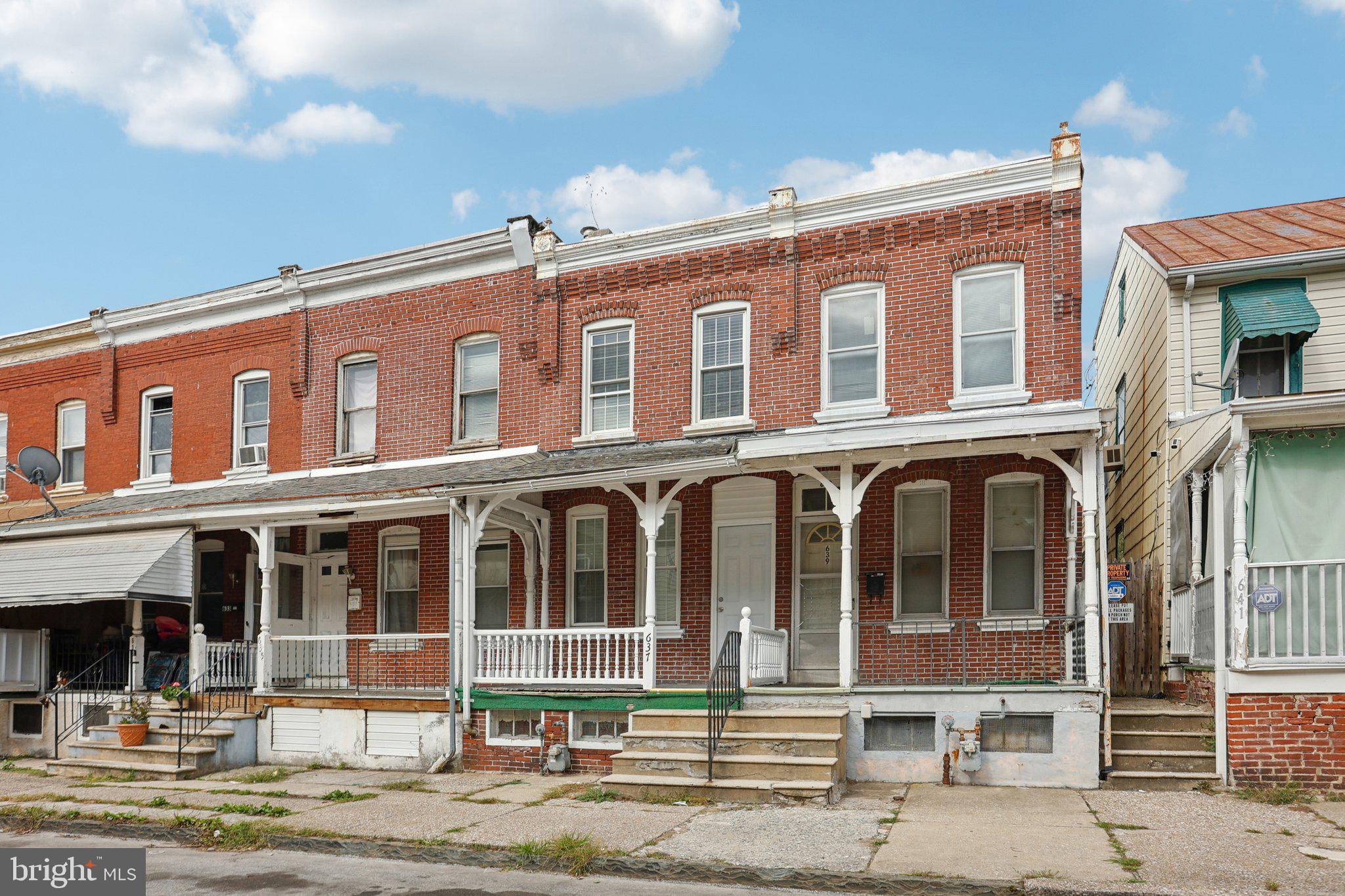 NORRISTOWN - Residential