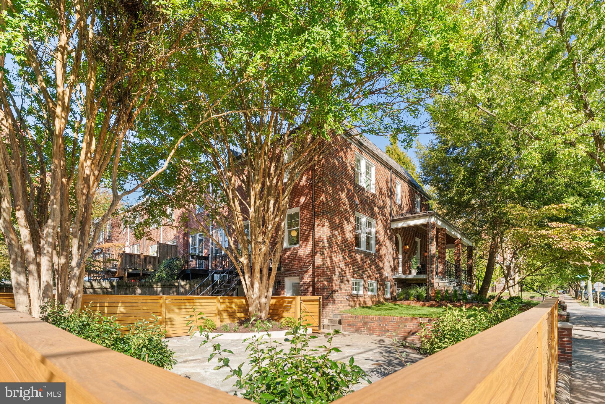 2338 39TH STREET NW