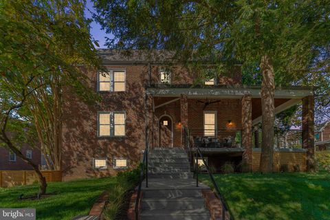 2338 39TH STREET NW WASHINGTON DC 20007