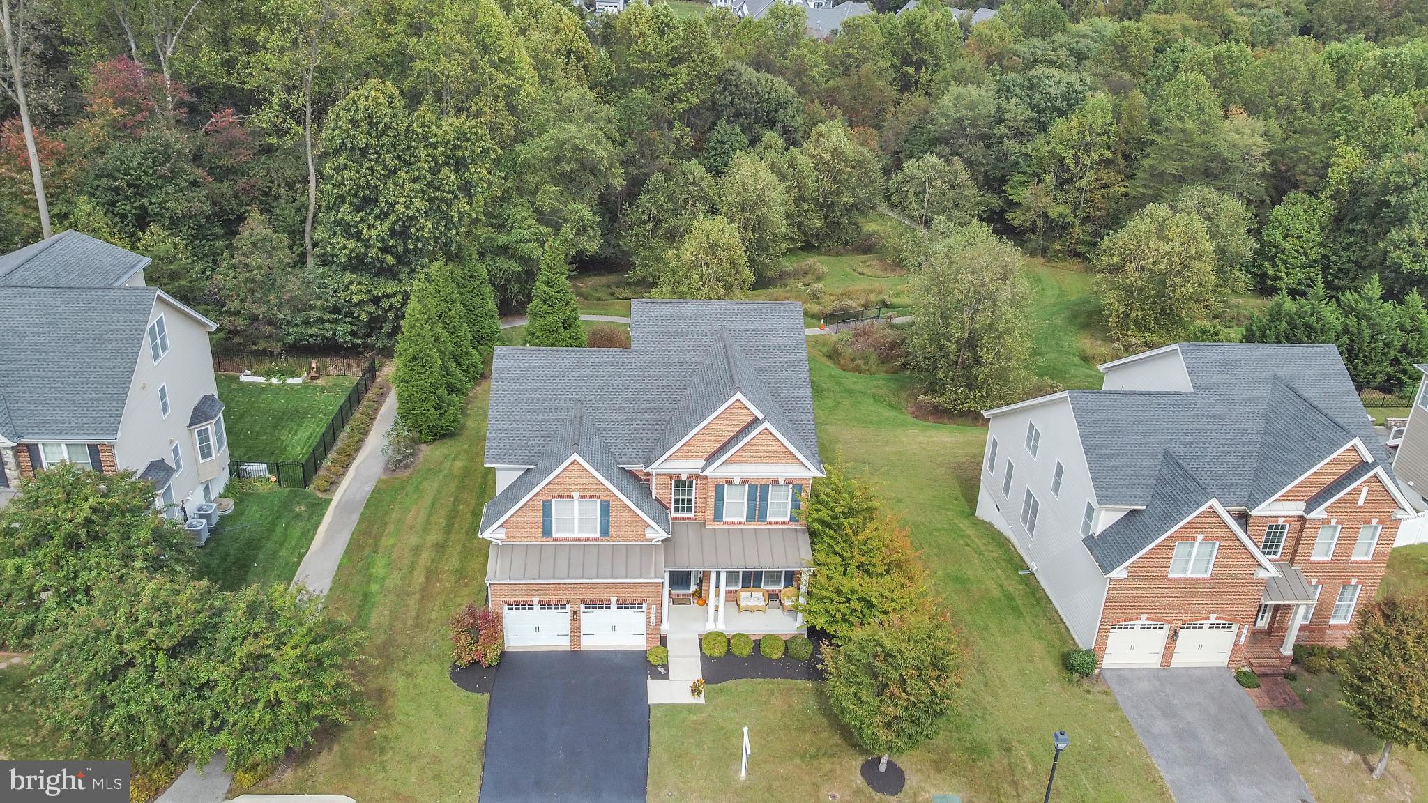 1628 STREAM VALLEY OVERLOOK