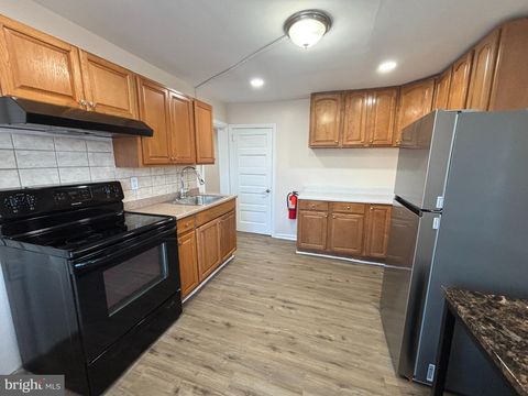 518 N BLACK HORSE PIKE 2 RUNNEMEDE NJ 08078