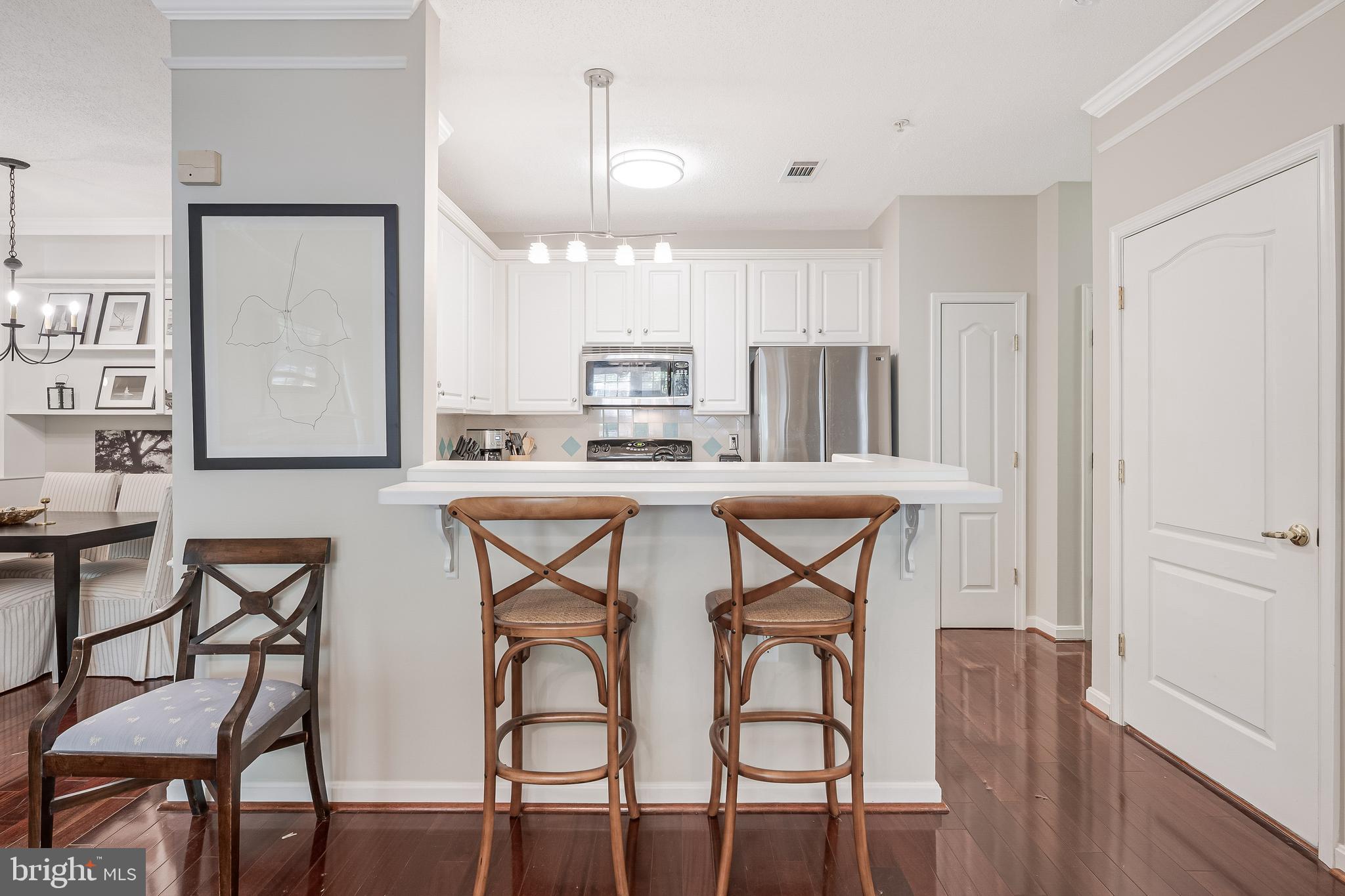 MADISON PARK AT WEST MARKET - Residential