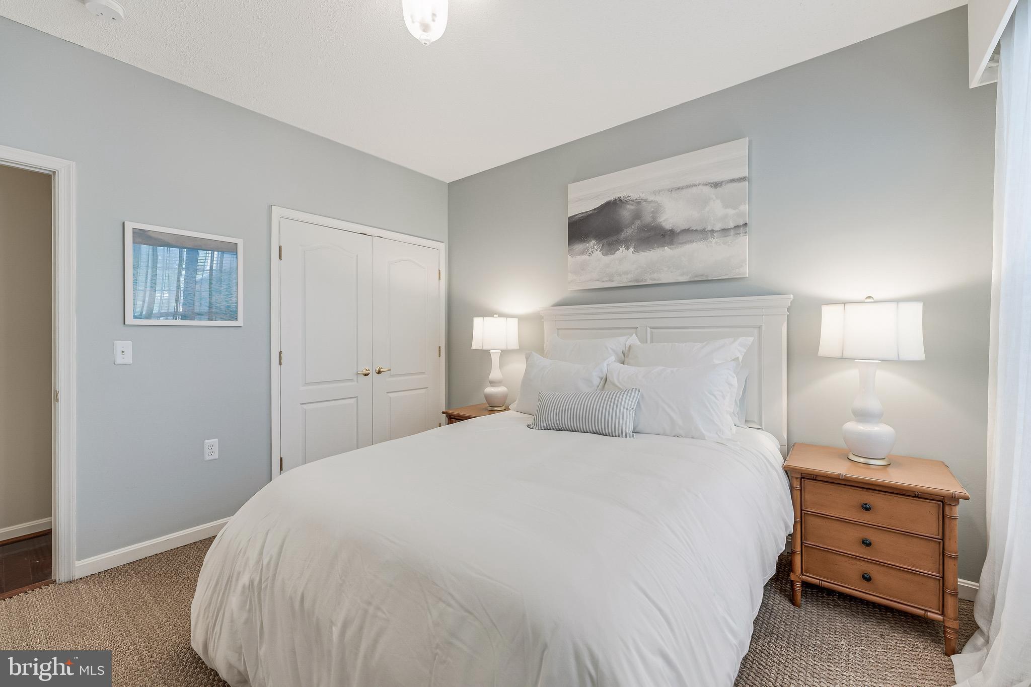 MADISON PARK AT WEST MARKET - Residential