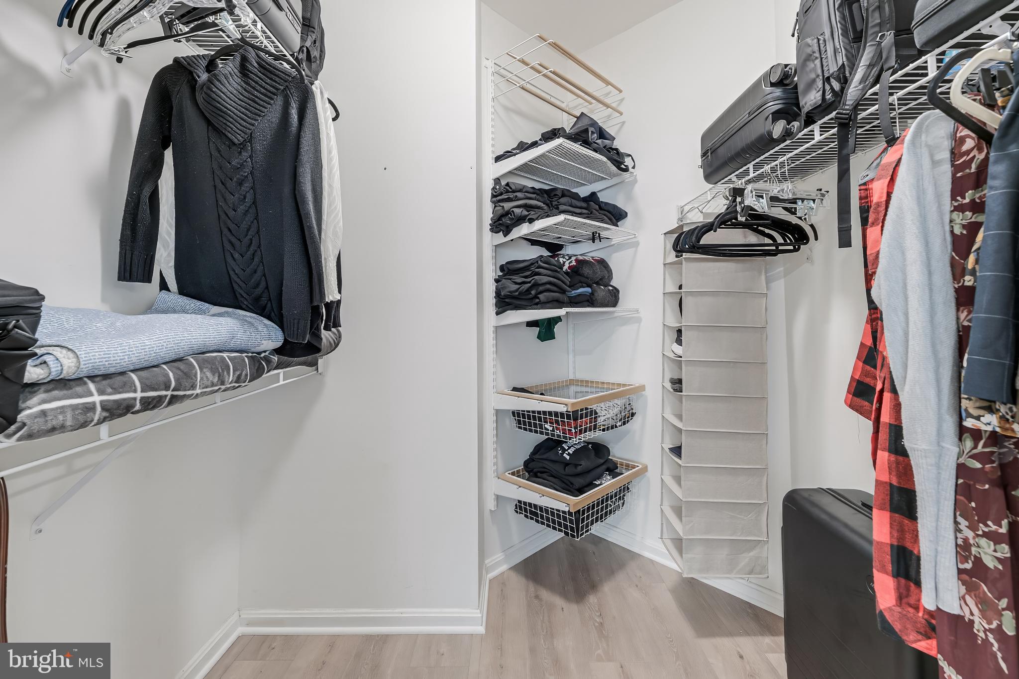 MADISON PARK AT WEST MARKET - Residential