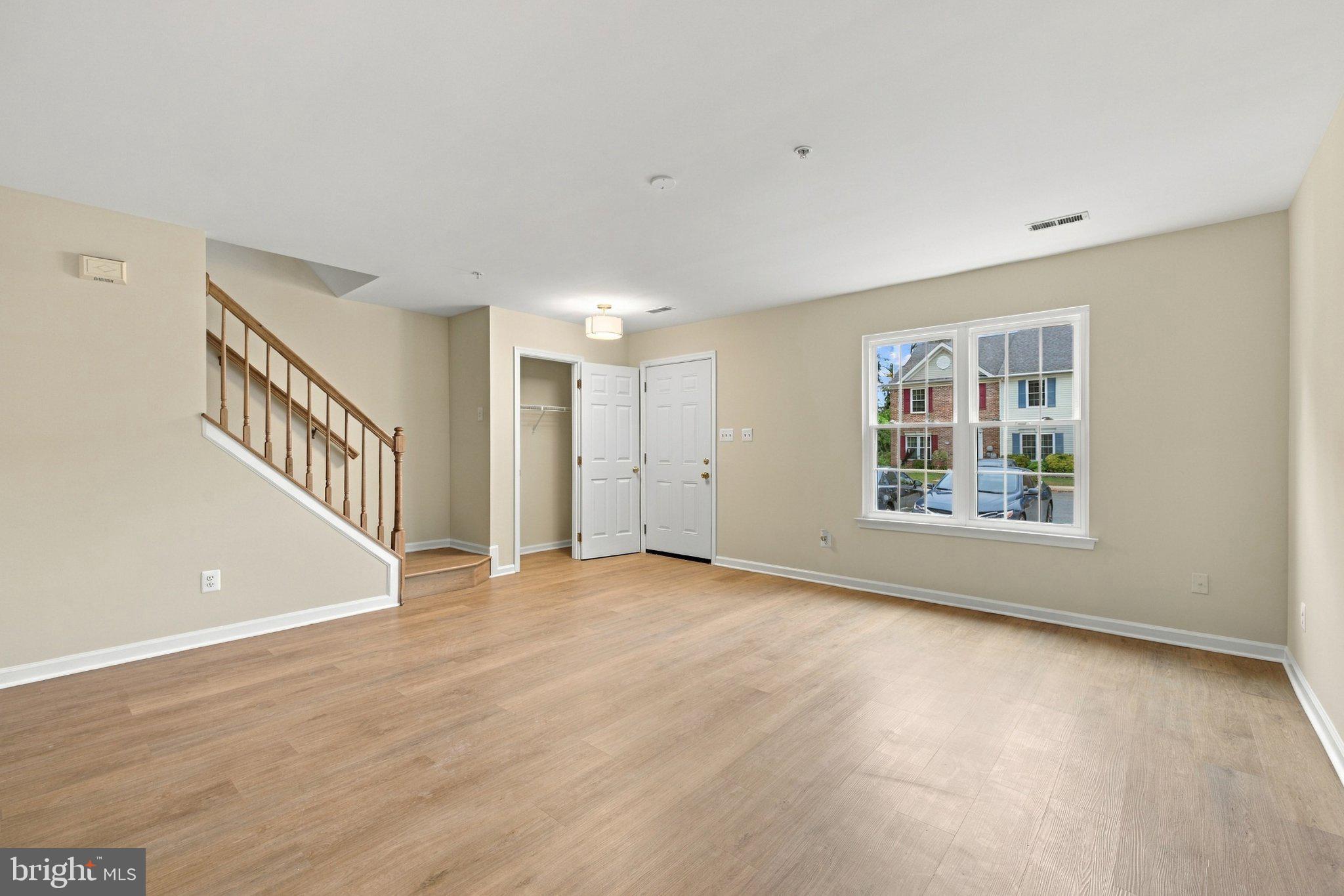 41 CHARTWELL COURT