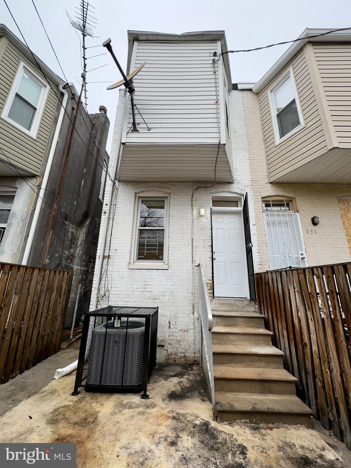 HARWOOD - Residential Lease