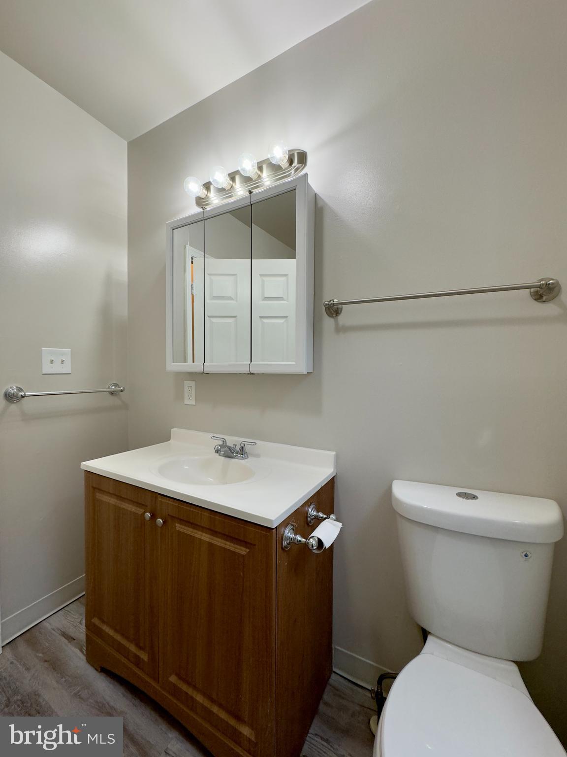 HARWOOD - Residential Lease