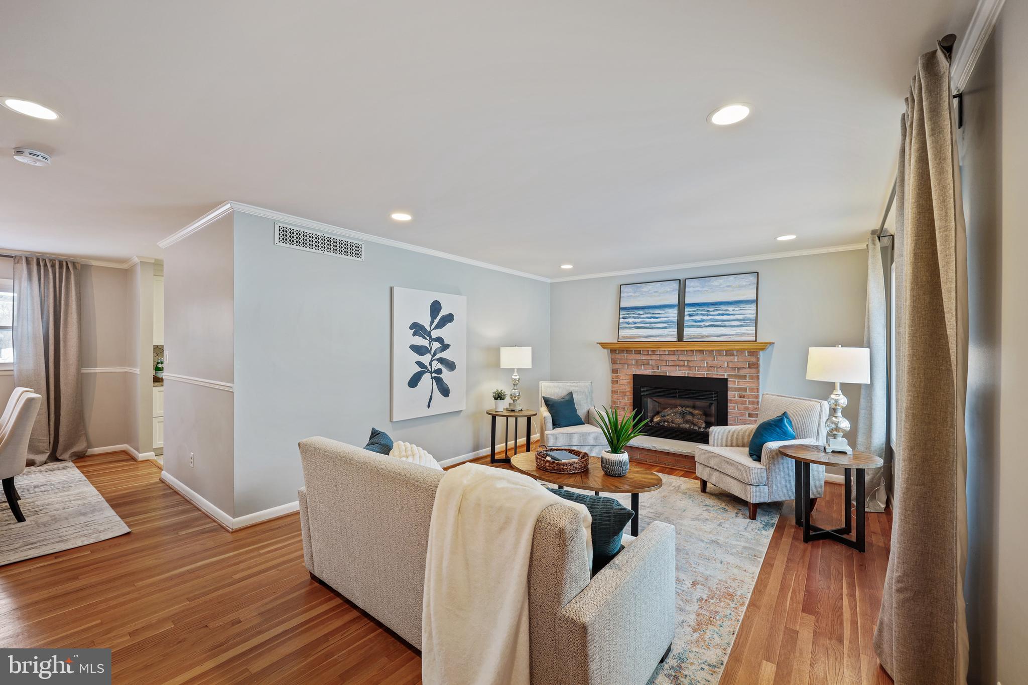 9909 WINDFLOWER DRIVE