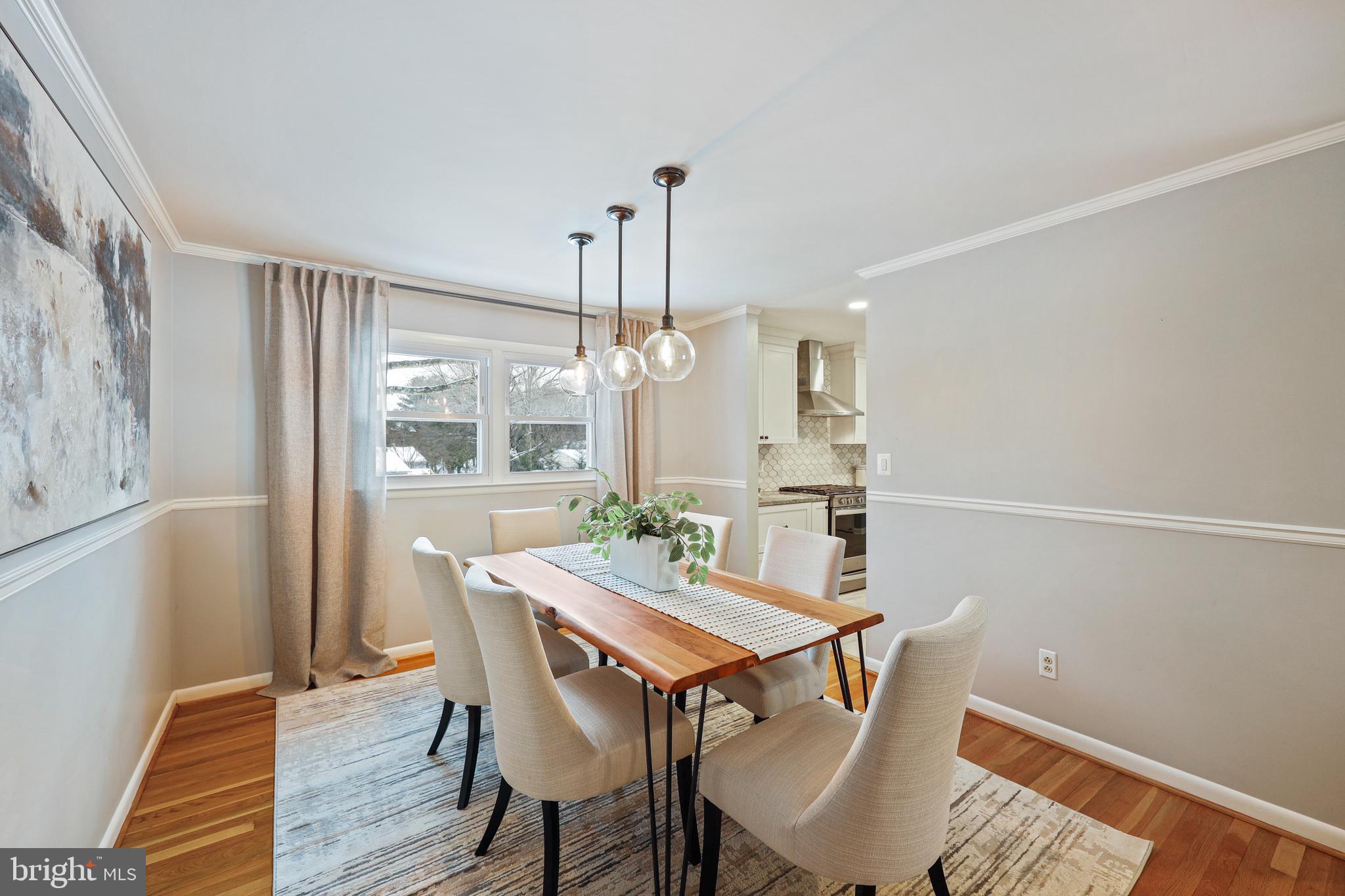 9909 WINDFLOWER DRIVE