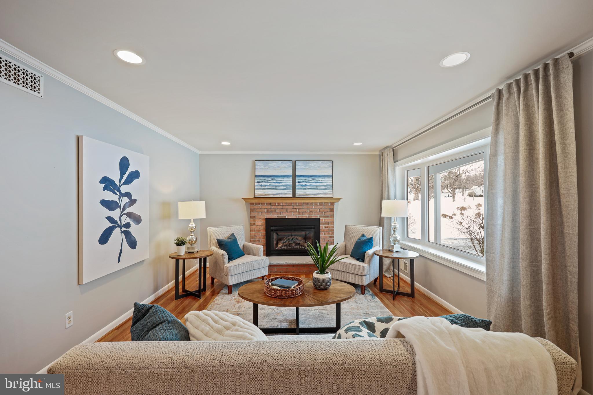 9909 WINDFLOWER DRIVE