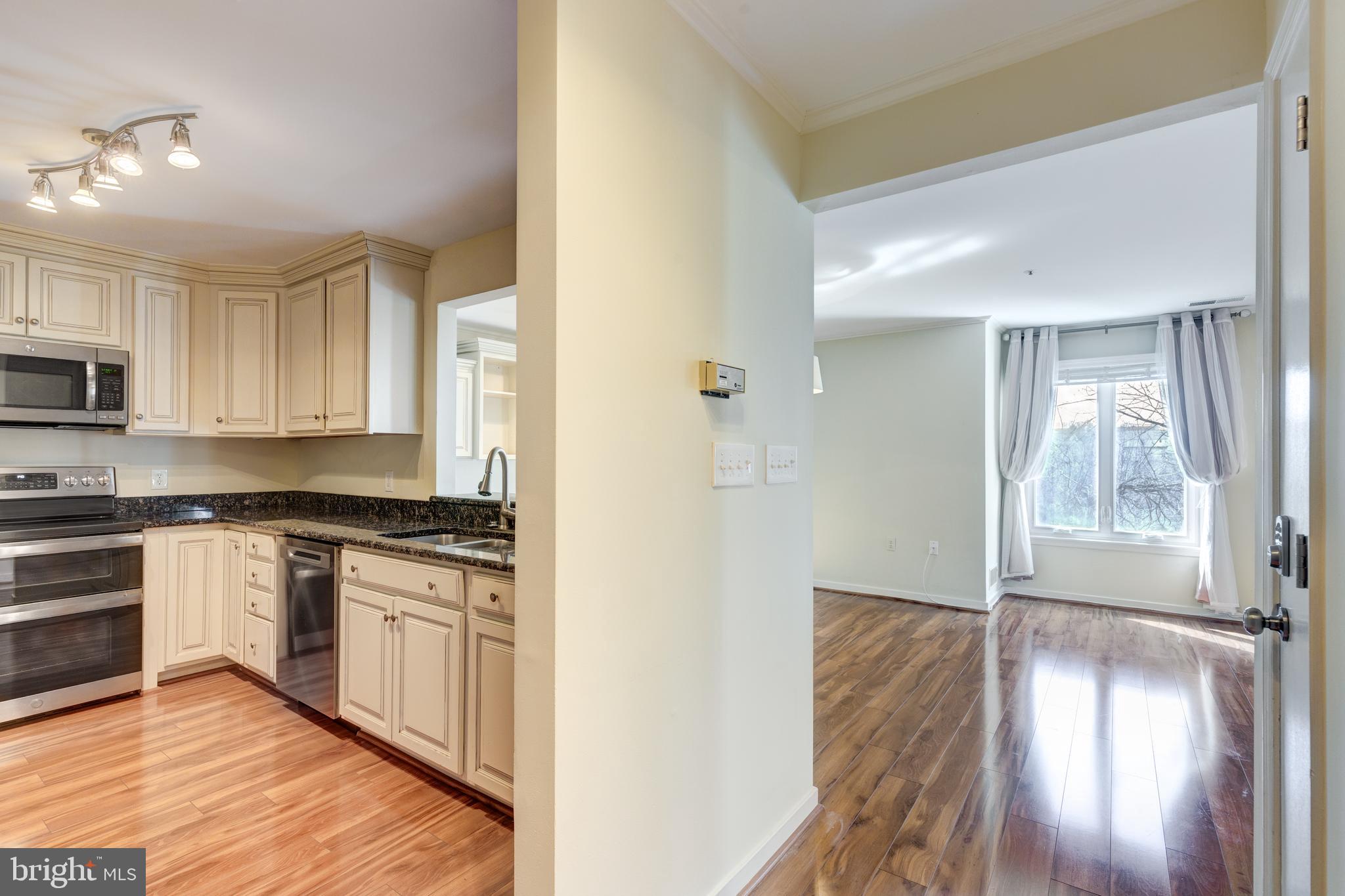 PARRS RIDGE - Residential