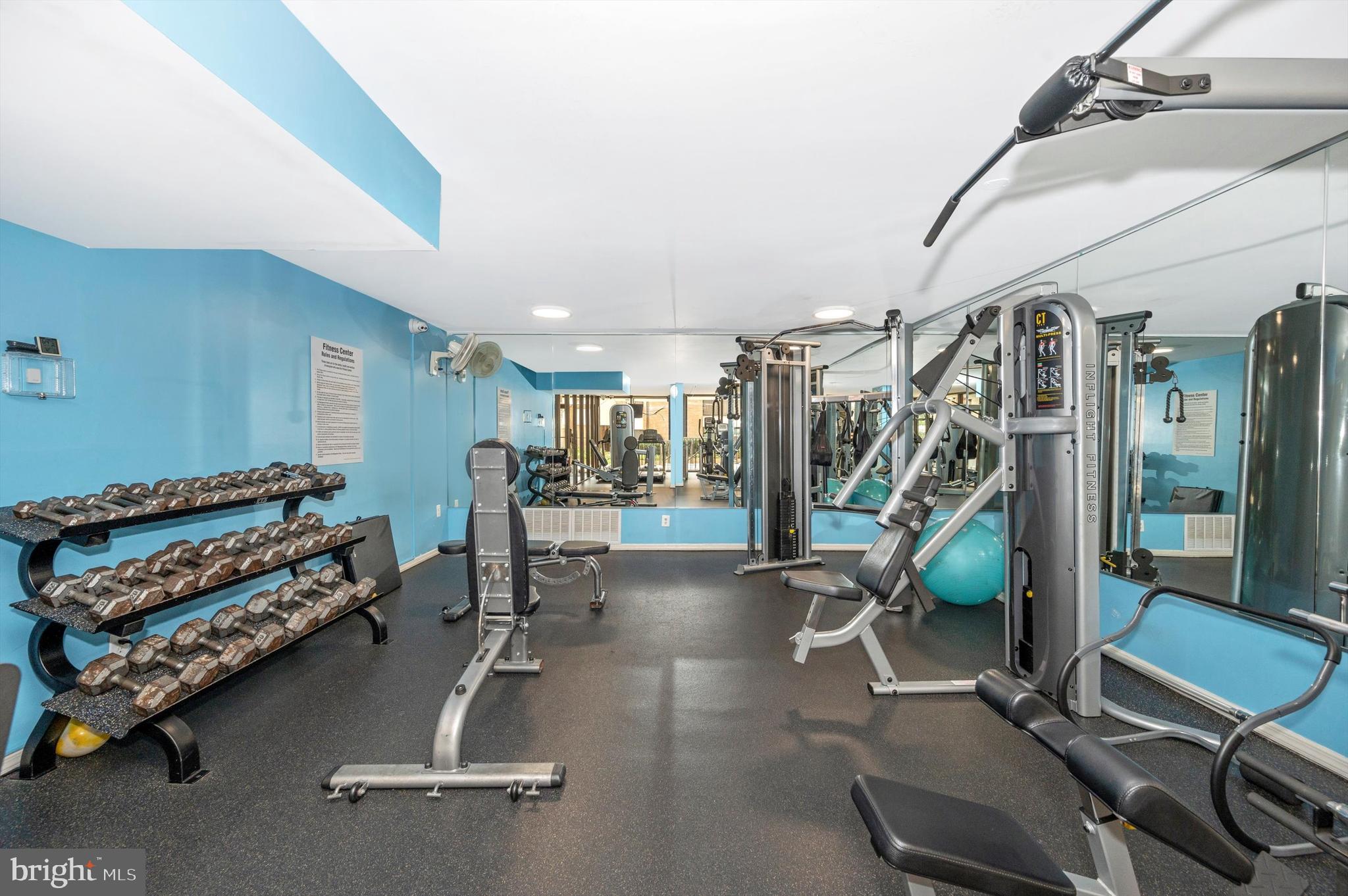 AMERICANA CENTRE - Residential