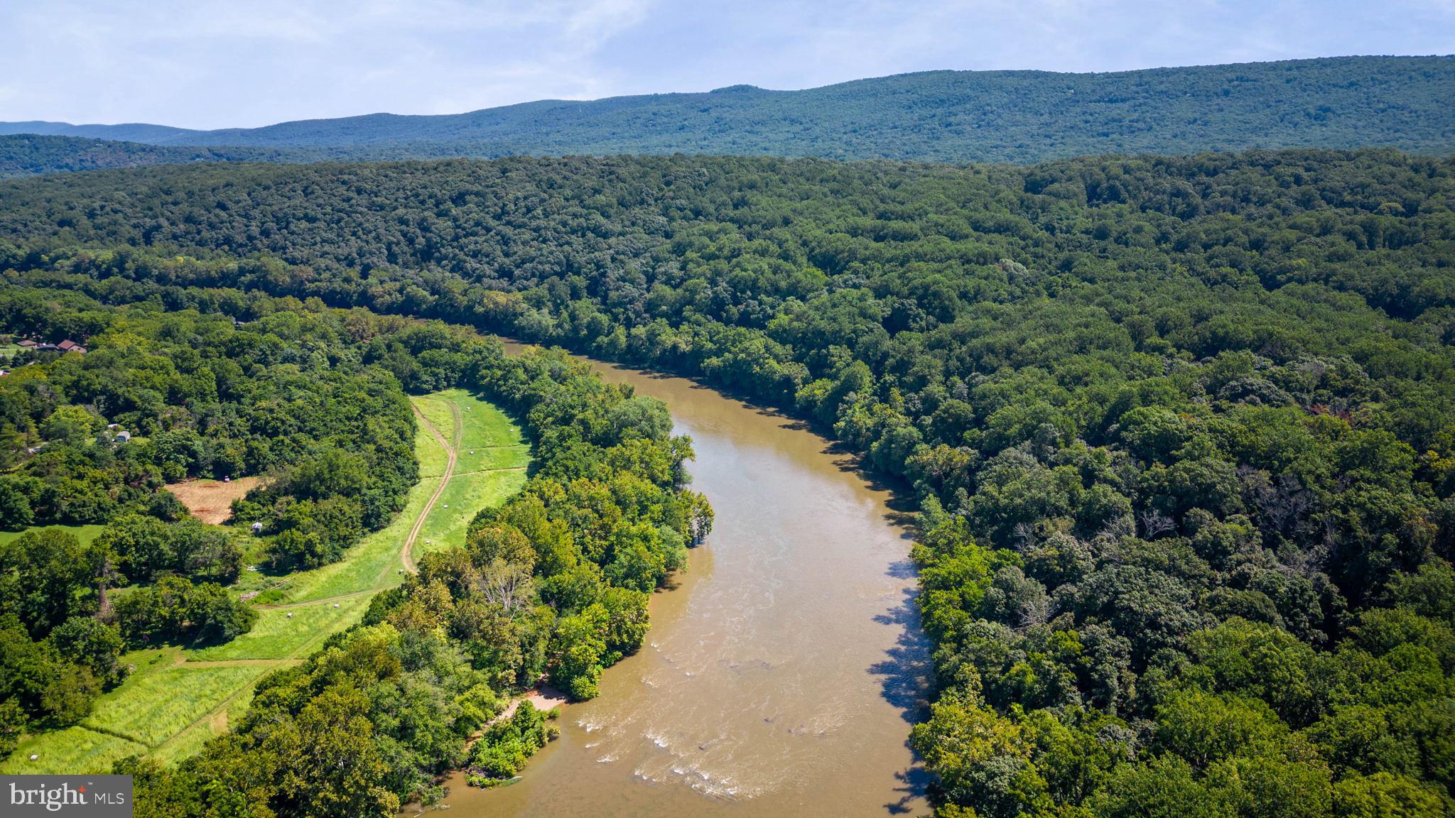 AVON BEND - Residential