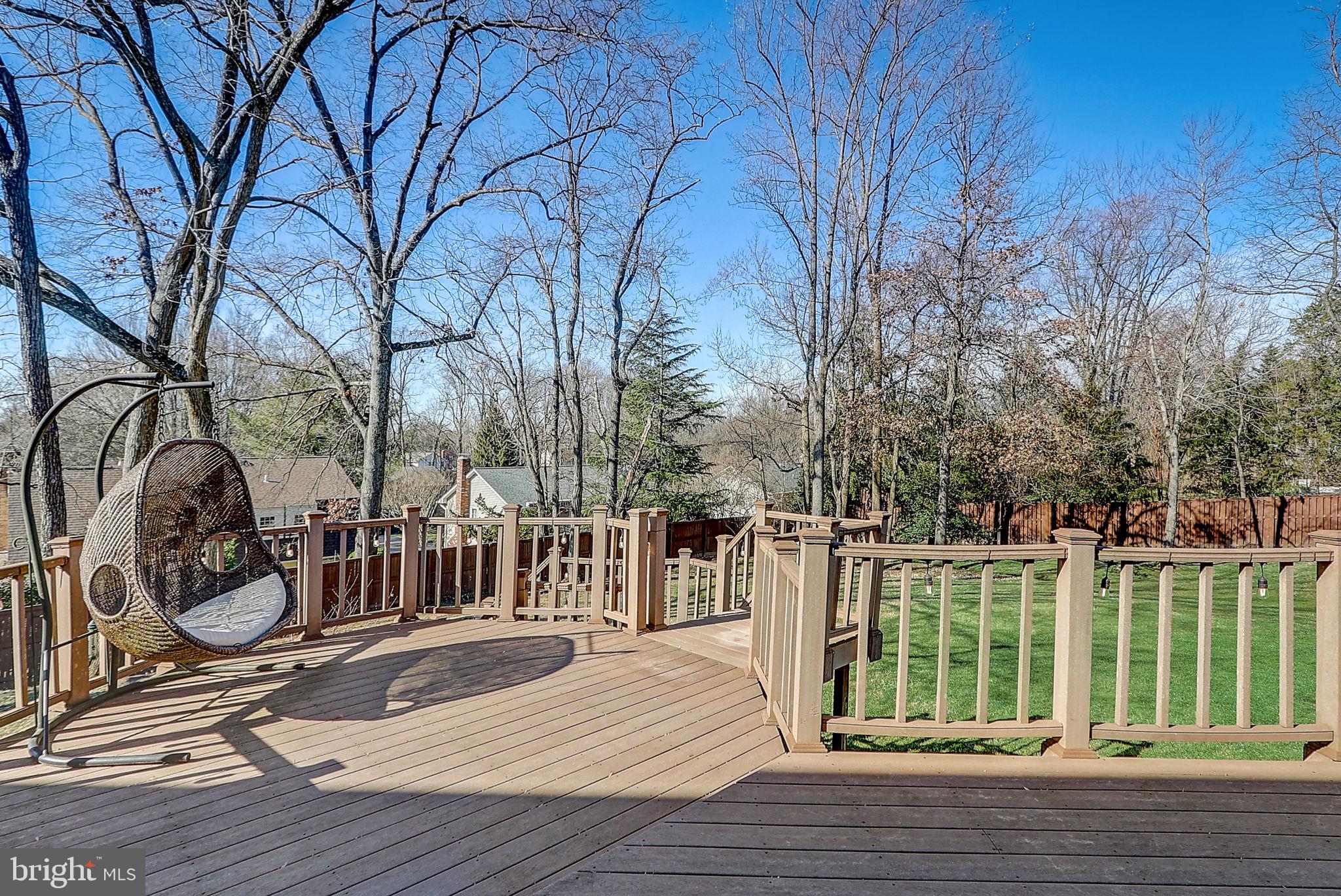 OAKTON GROVE - Residential