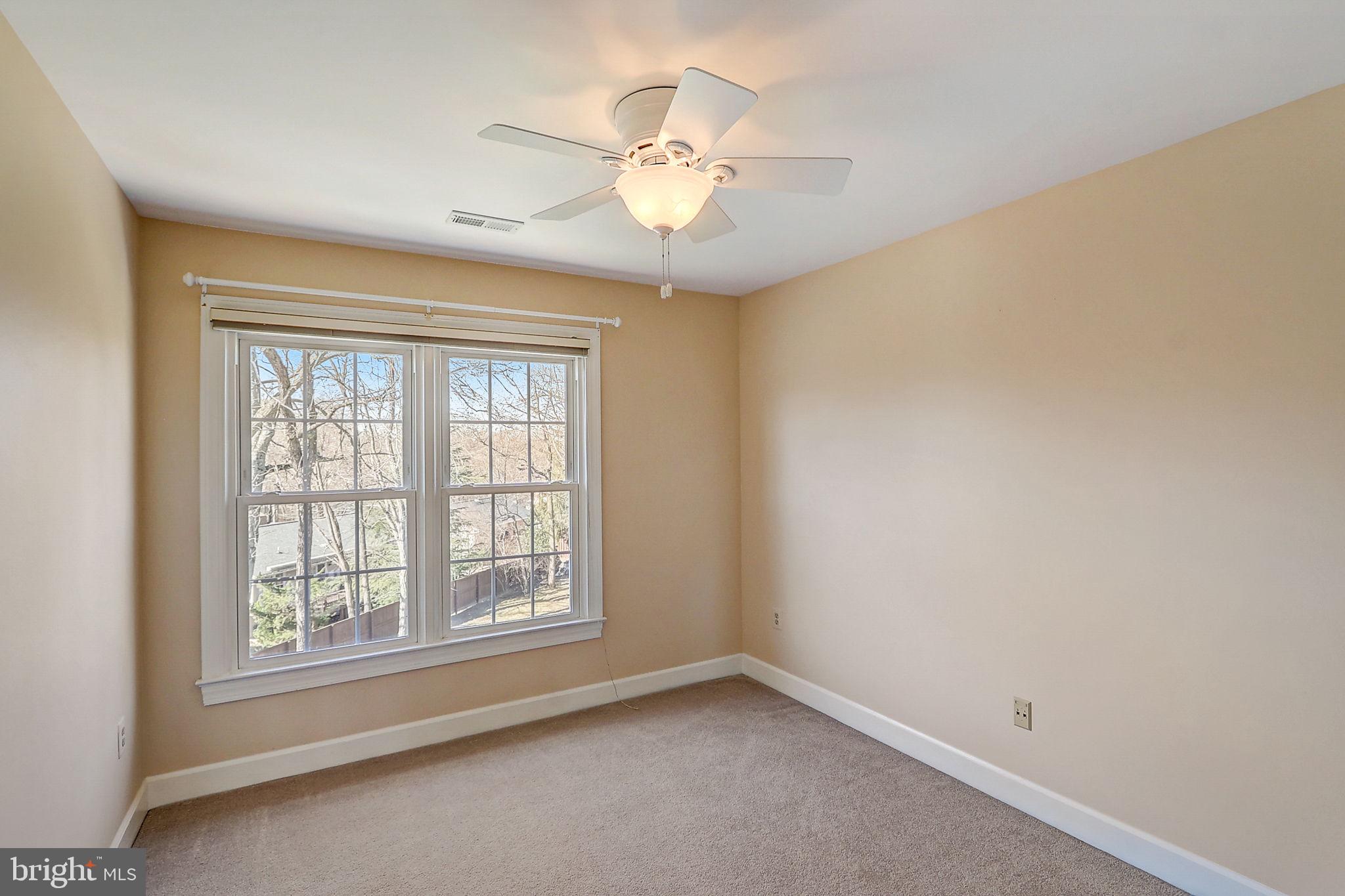 OAKTON GROVE - Residential