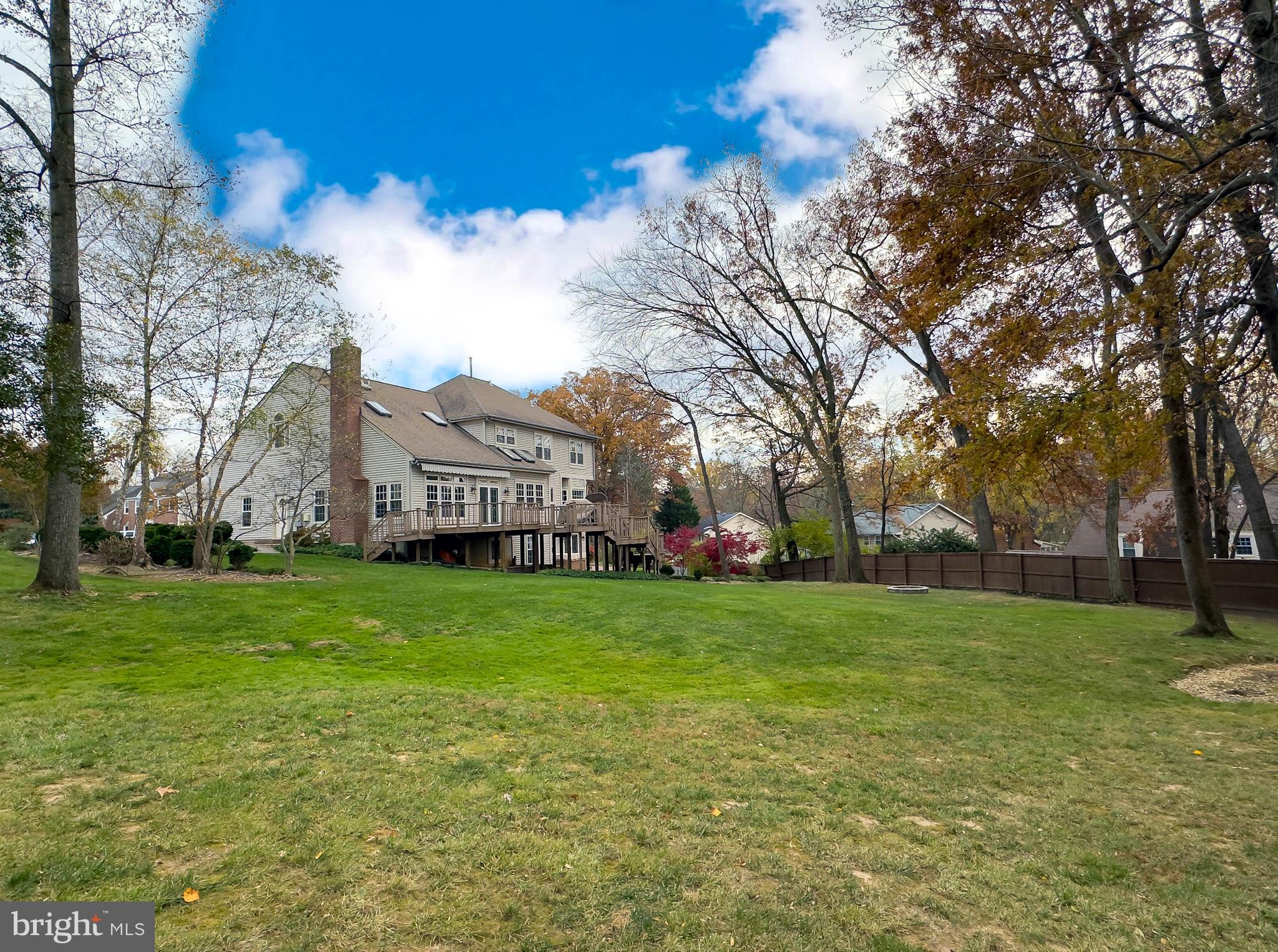 OAKTON GROVE - Residential