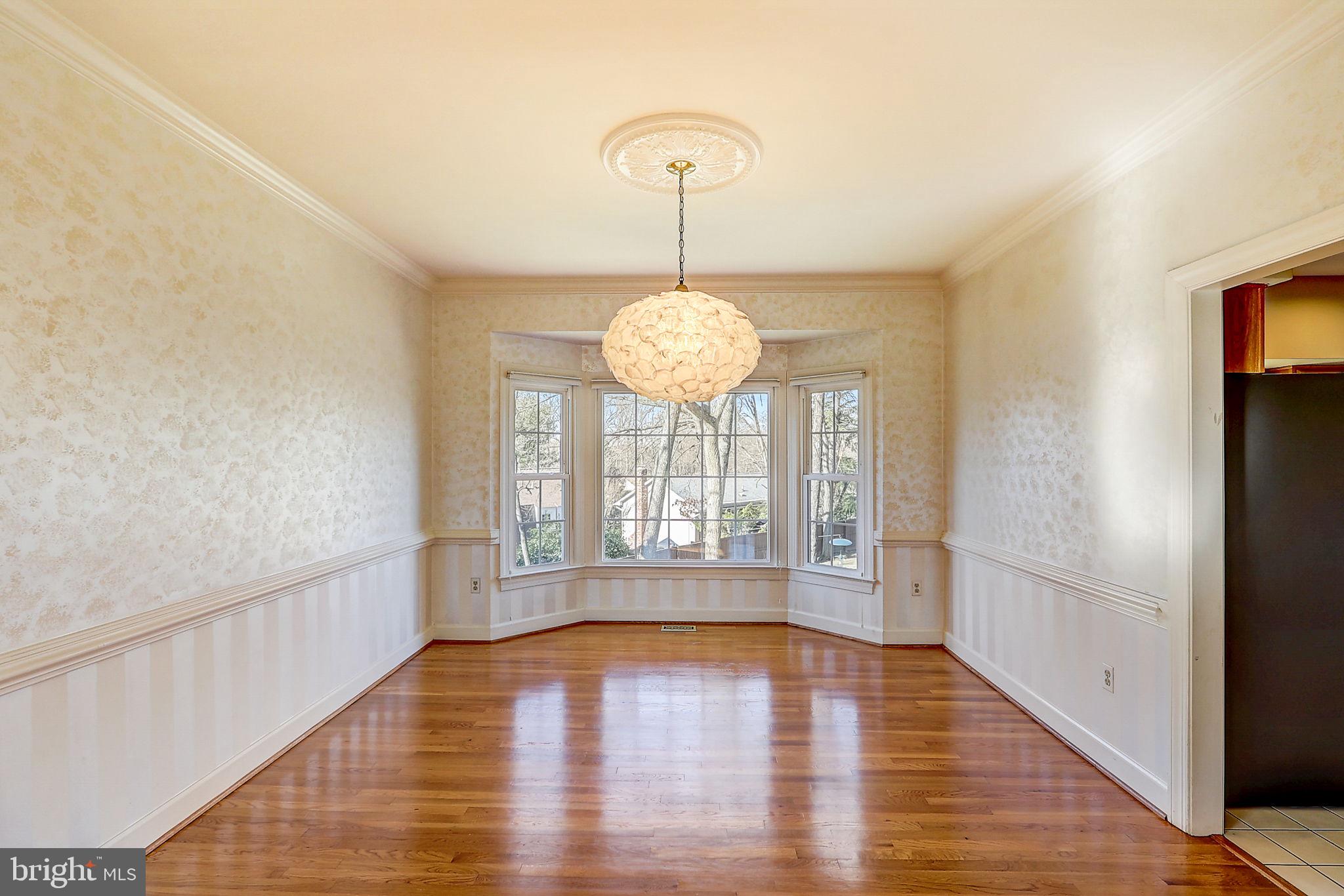 OAKTON GROVE - Residential