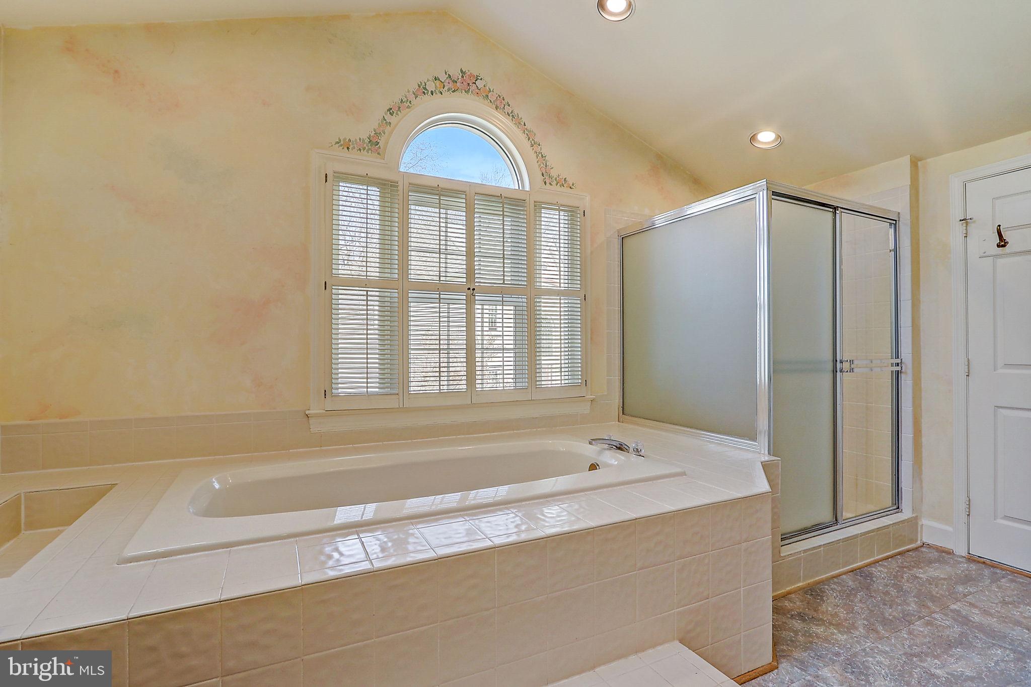 OAKTON GROVE - Residential