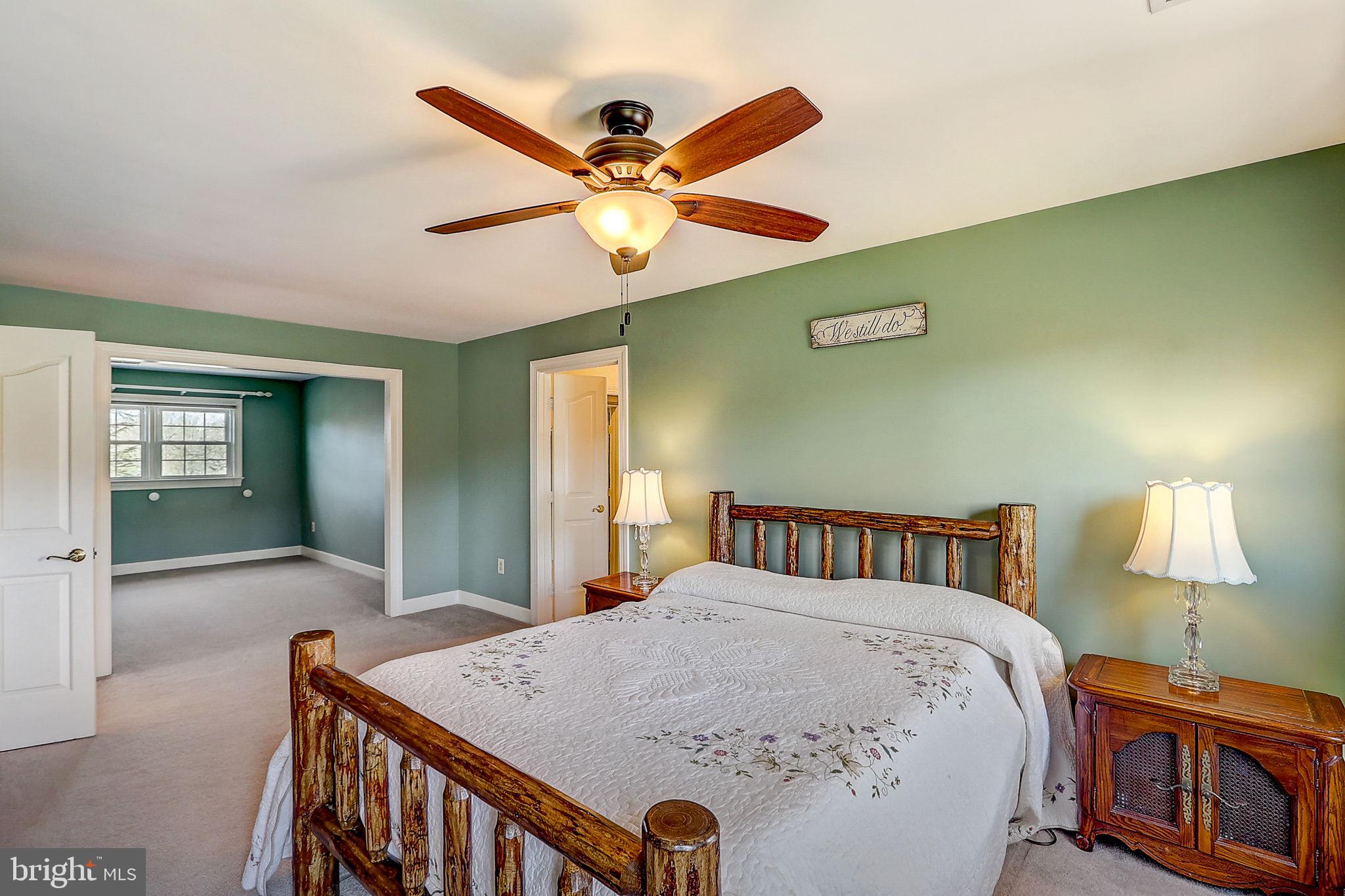 OAKTON GROVE - Residential