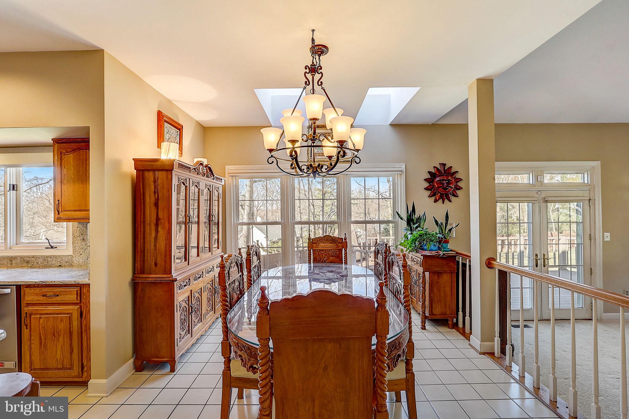 OAKTON GROVE - Residential