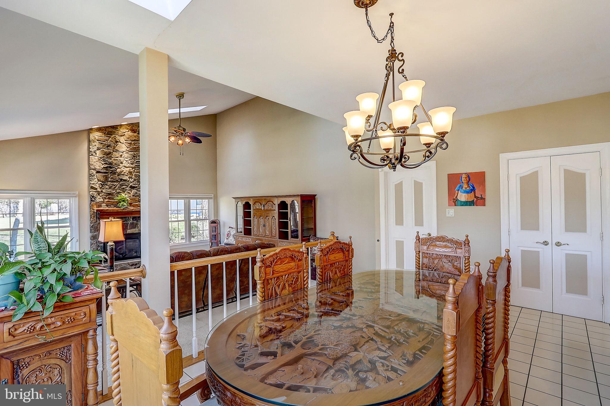 OAKTON GROVE - Residential