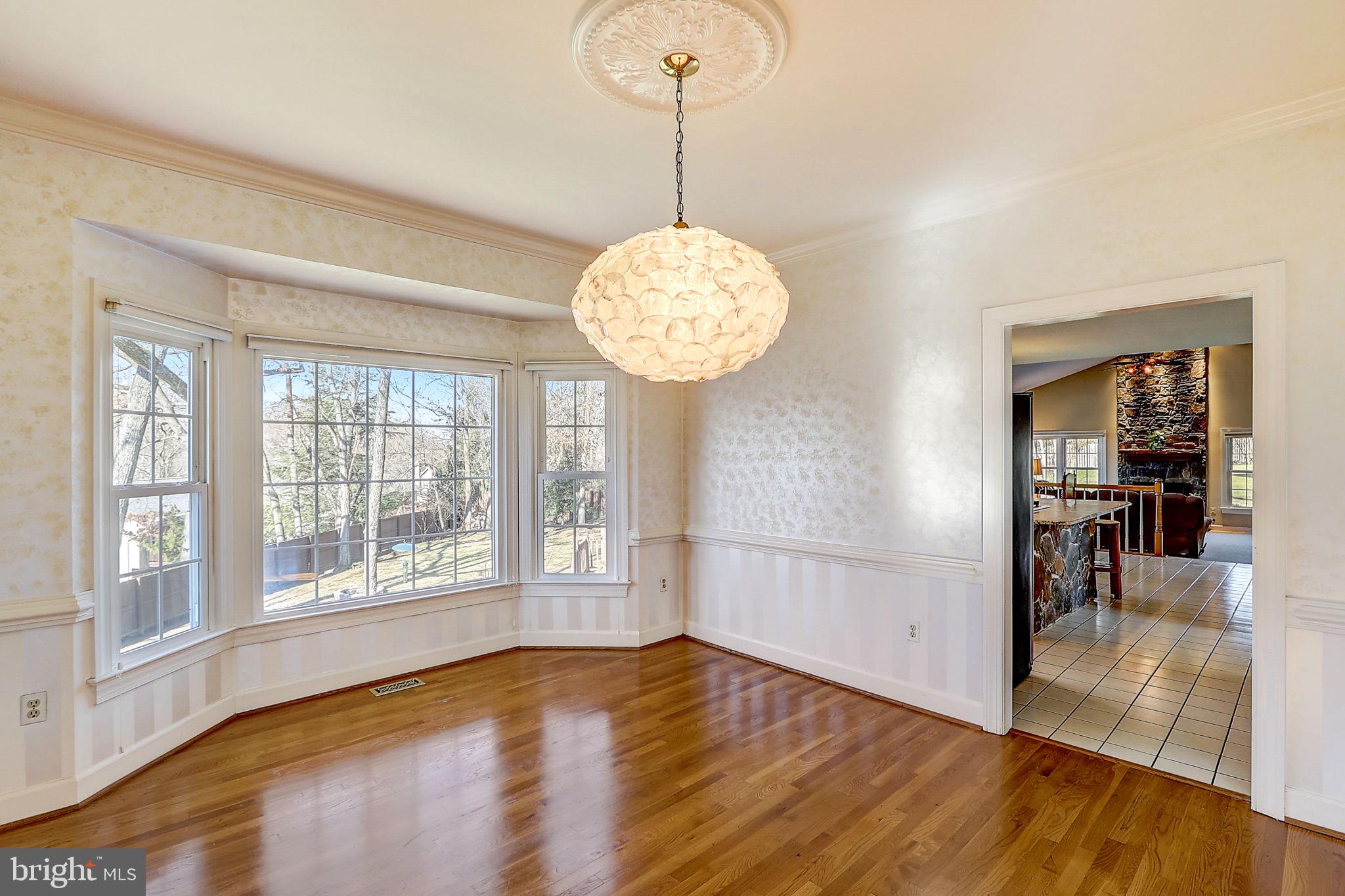 OAKTON GROVE - Residential