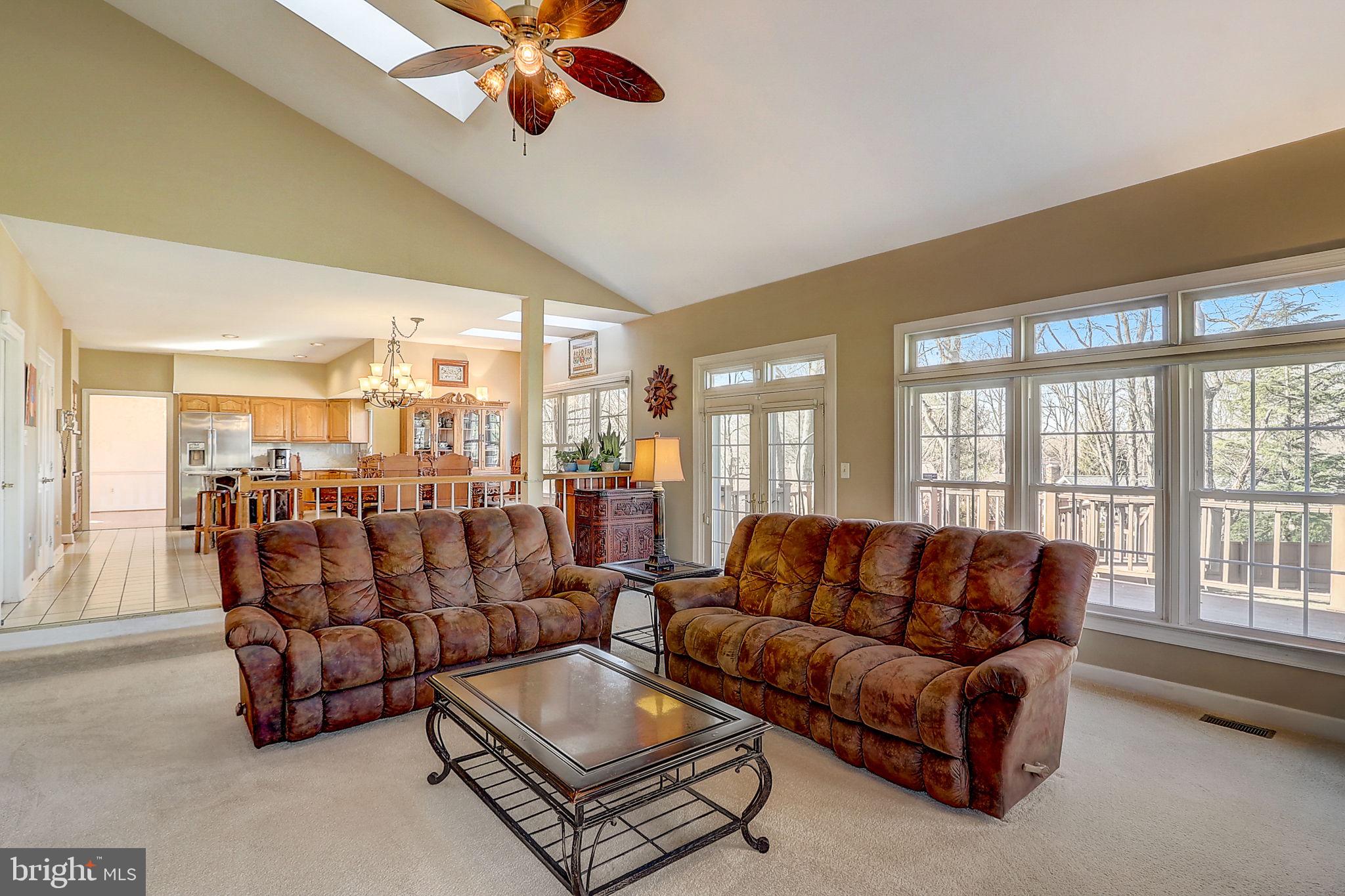 OAKTON GROVE - Residential