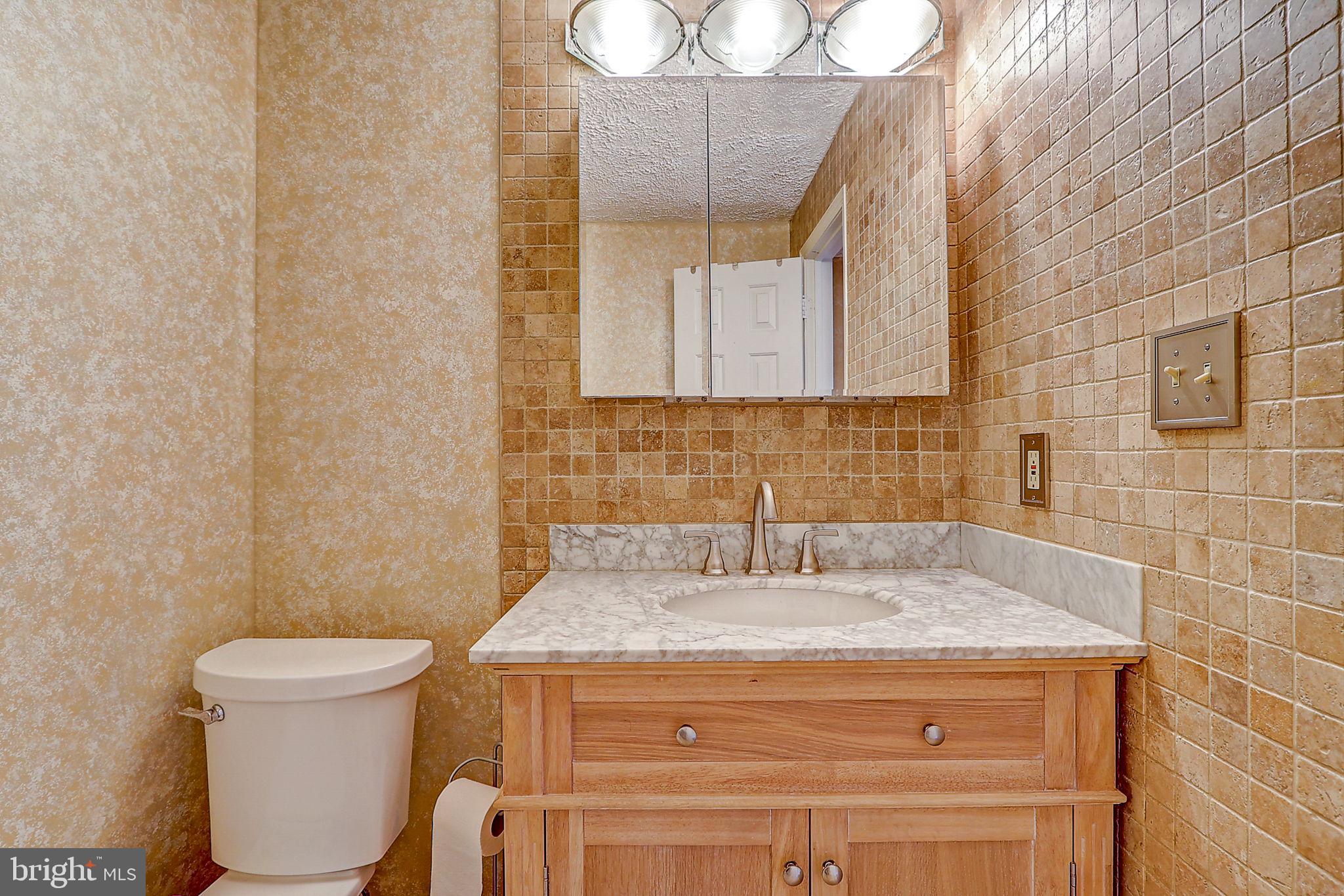 OAKTON GROVE - Residential