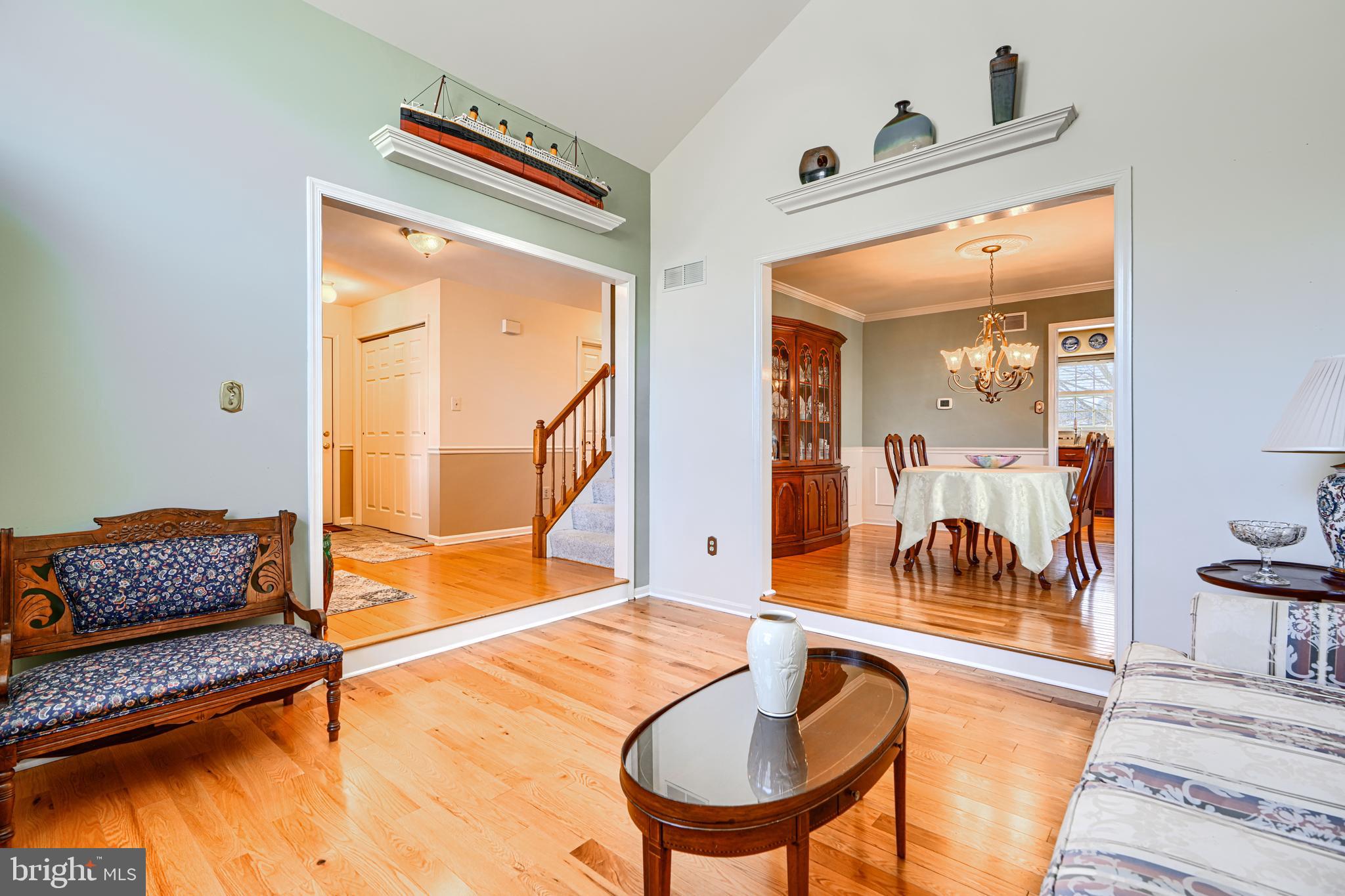 FOREST LAKES - Residential