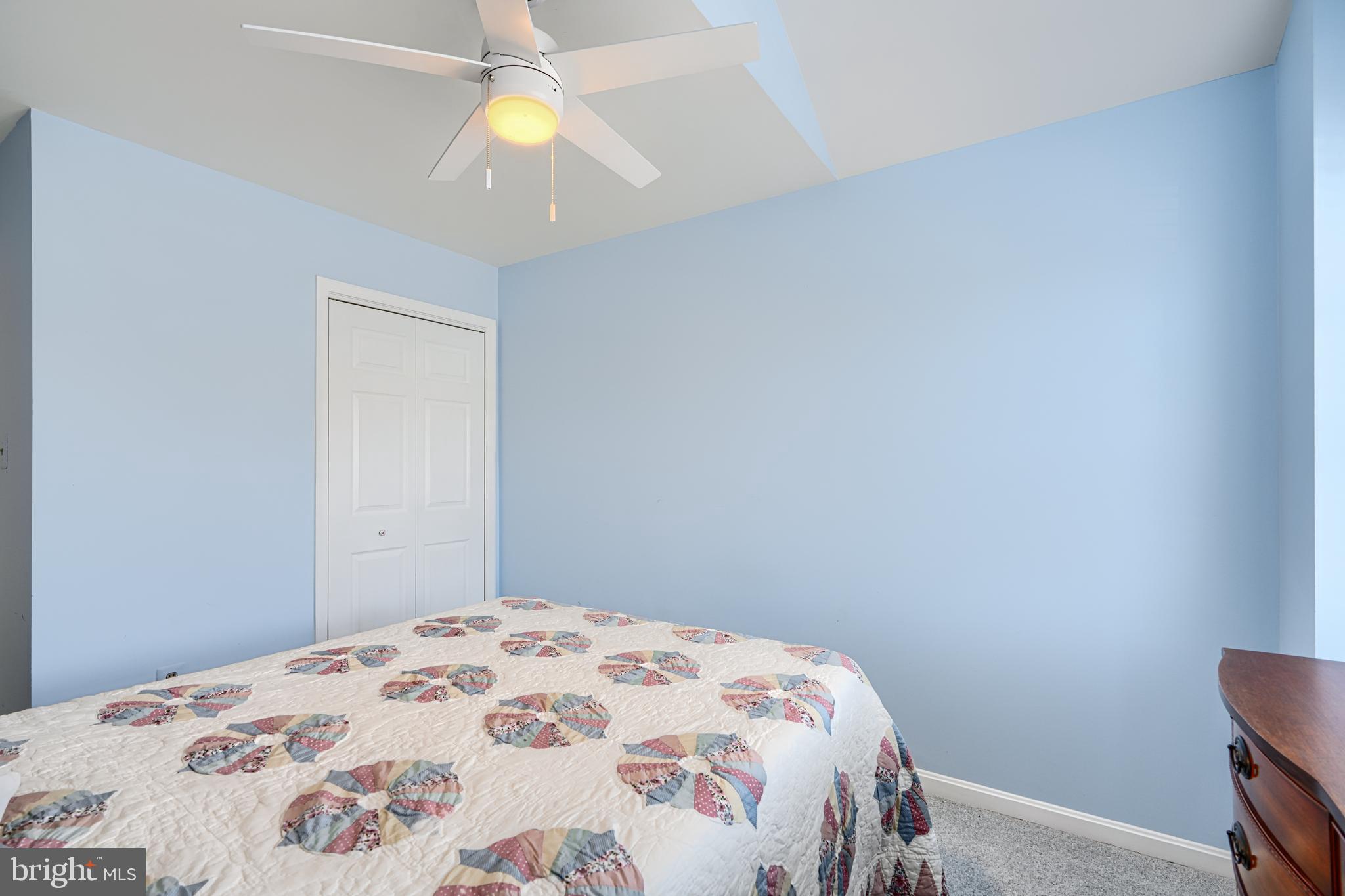 FOREST LAKES - Residential