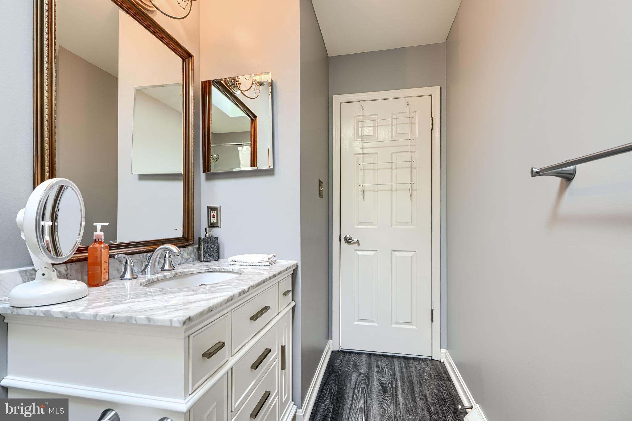 FOREST LAKES - Residential