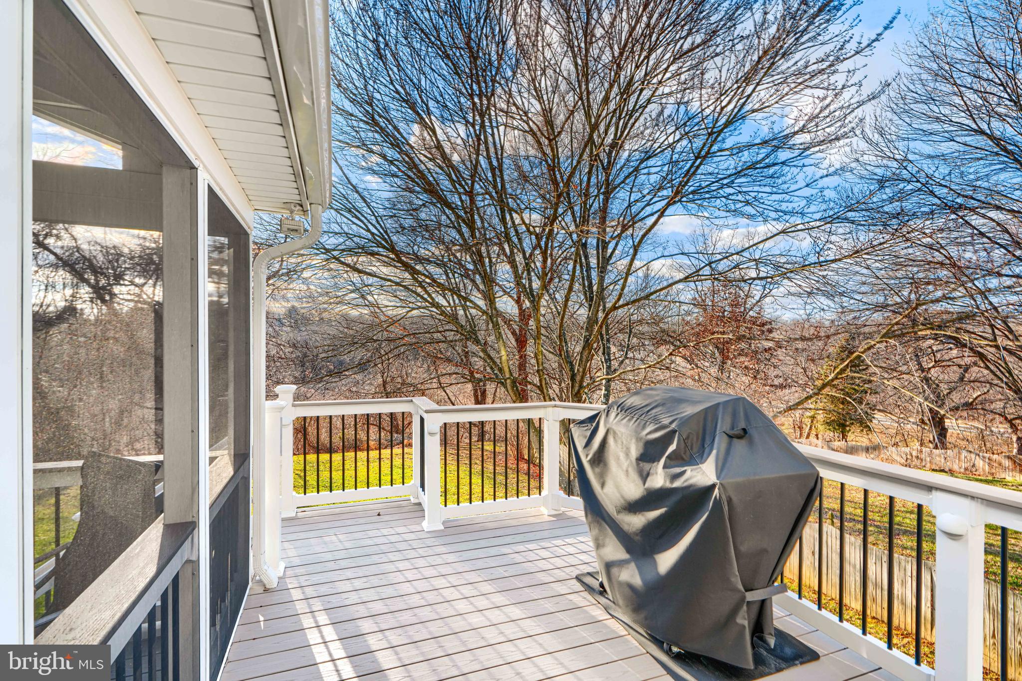 FOREST LAKES - Residential