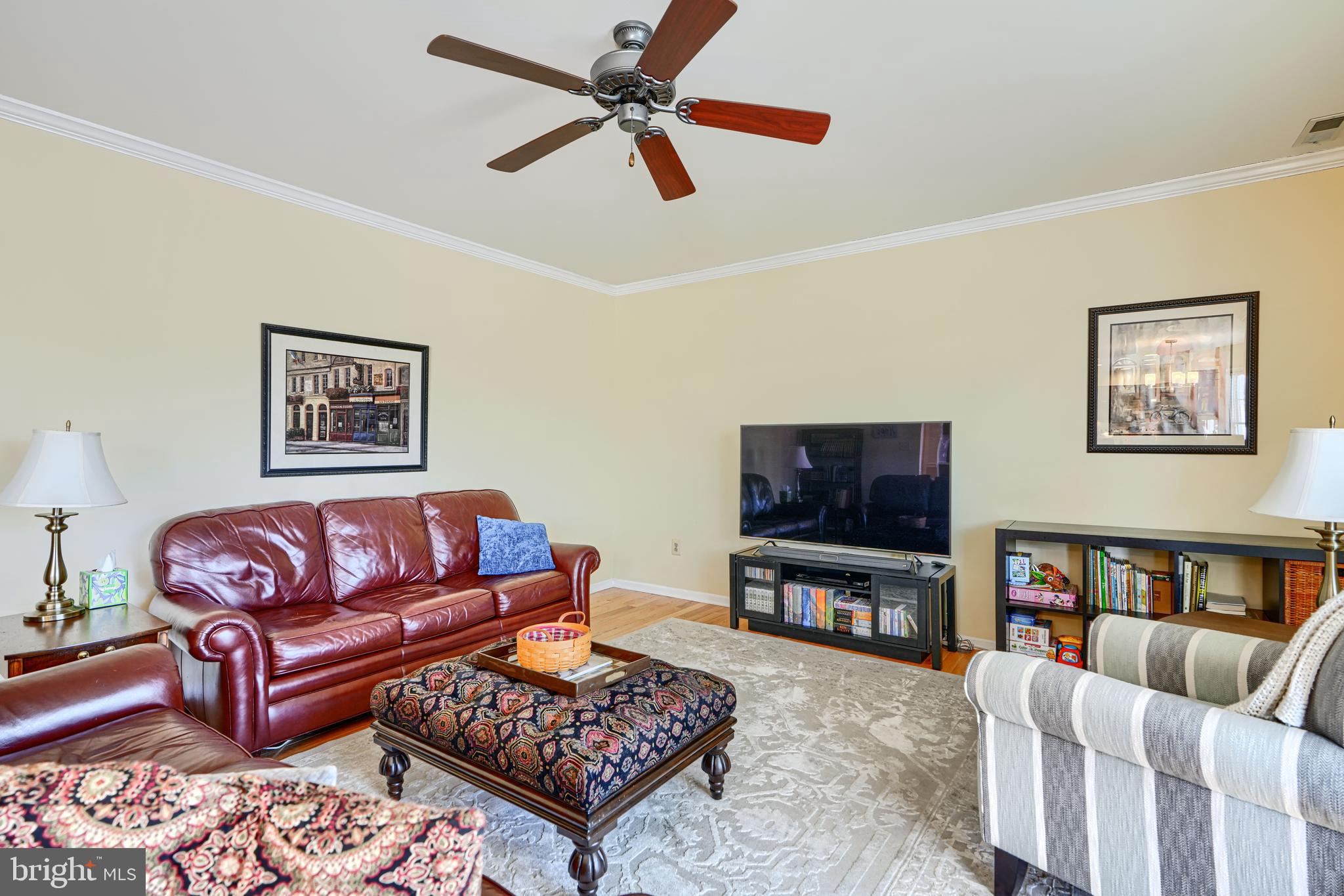 FOREST LAKES - Residential