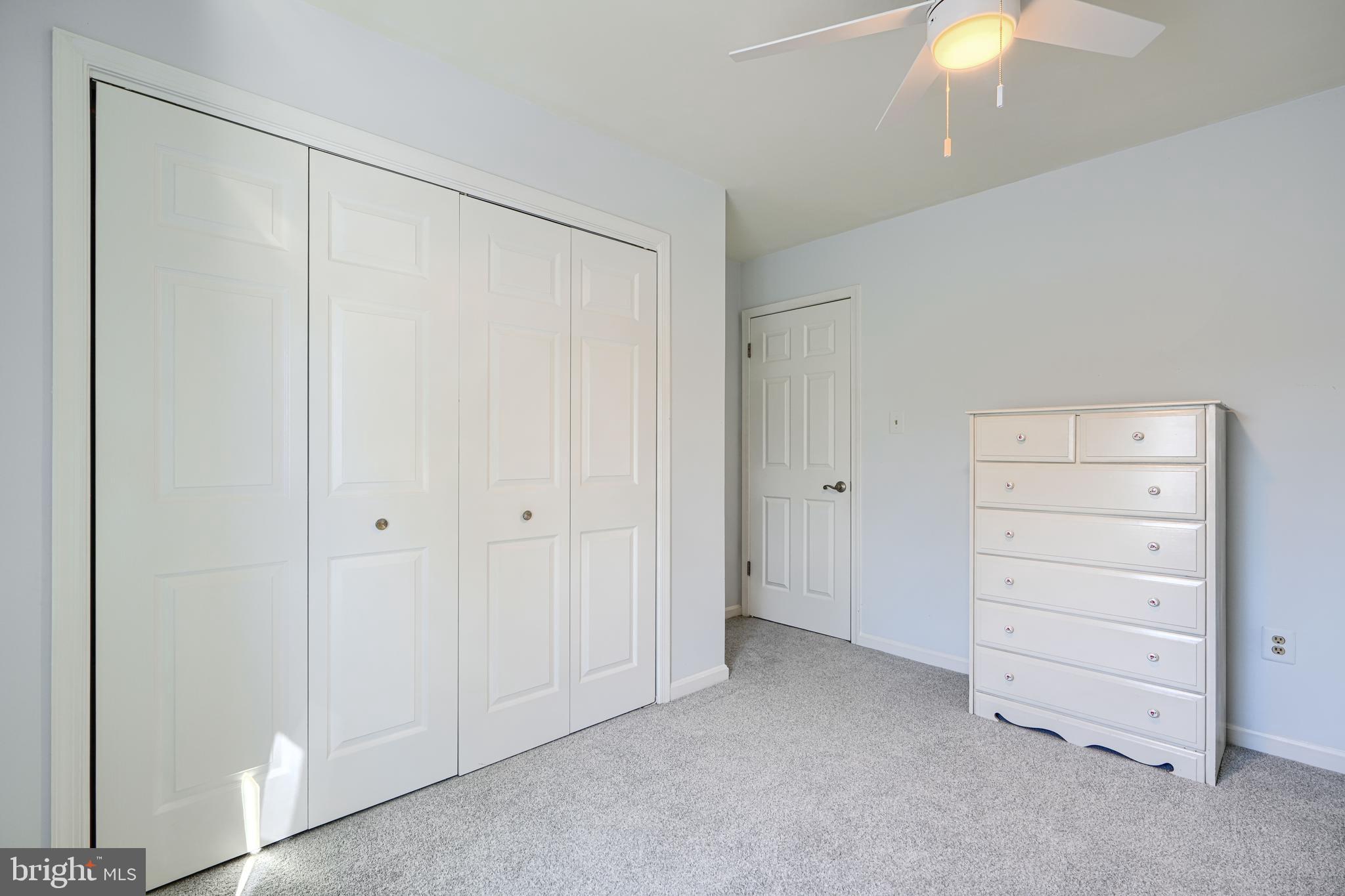 FOREST LAKES - Residential