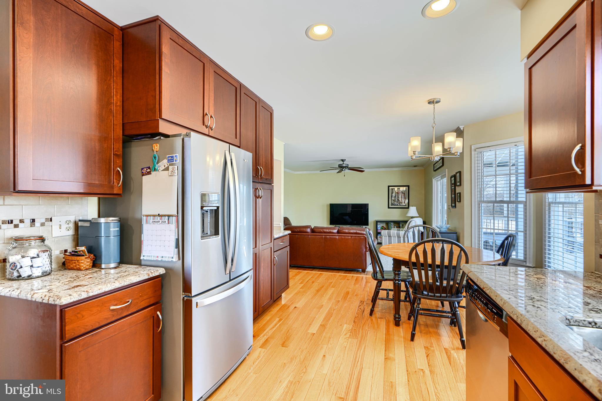 FOREST LAKES - Residential