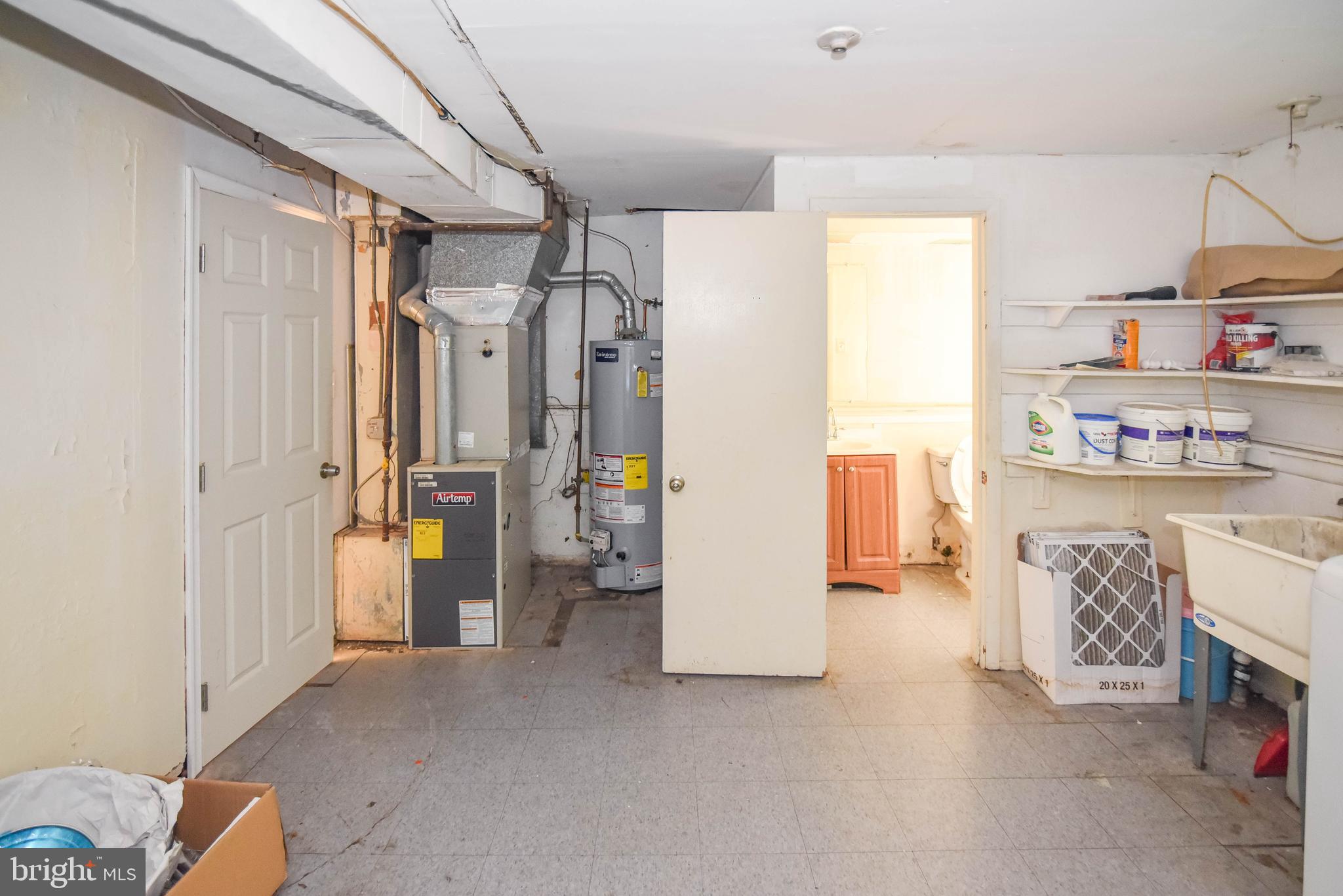 PIKESVILLE - Residential