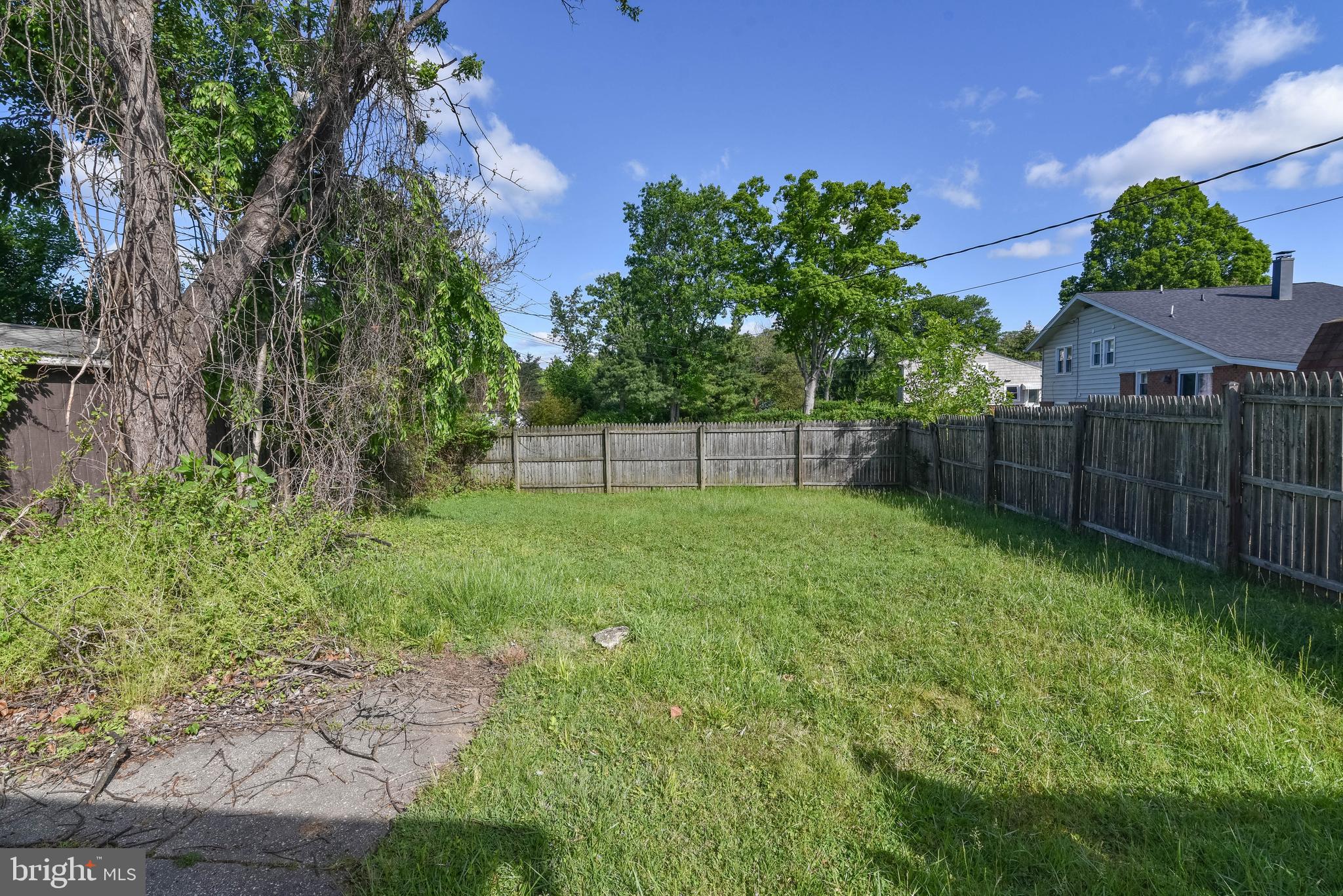 PIKESVILLE - Residential