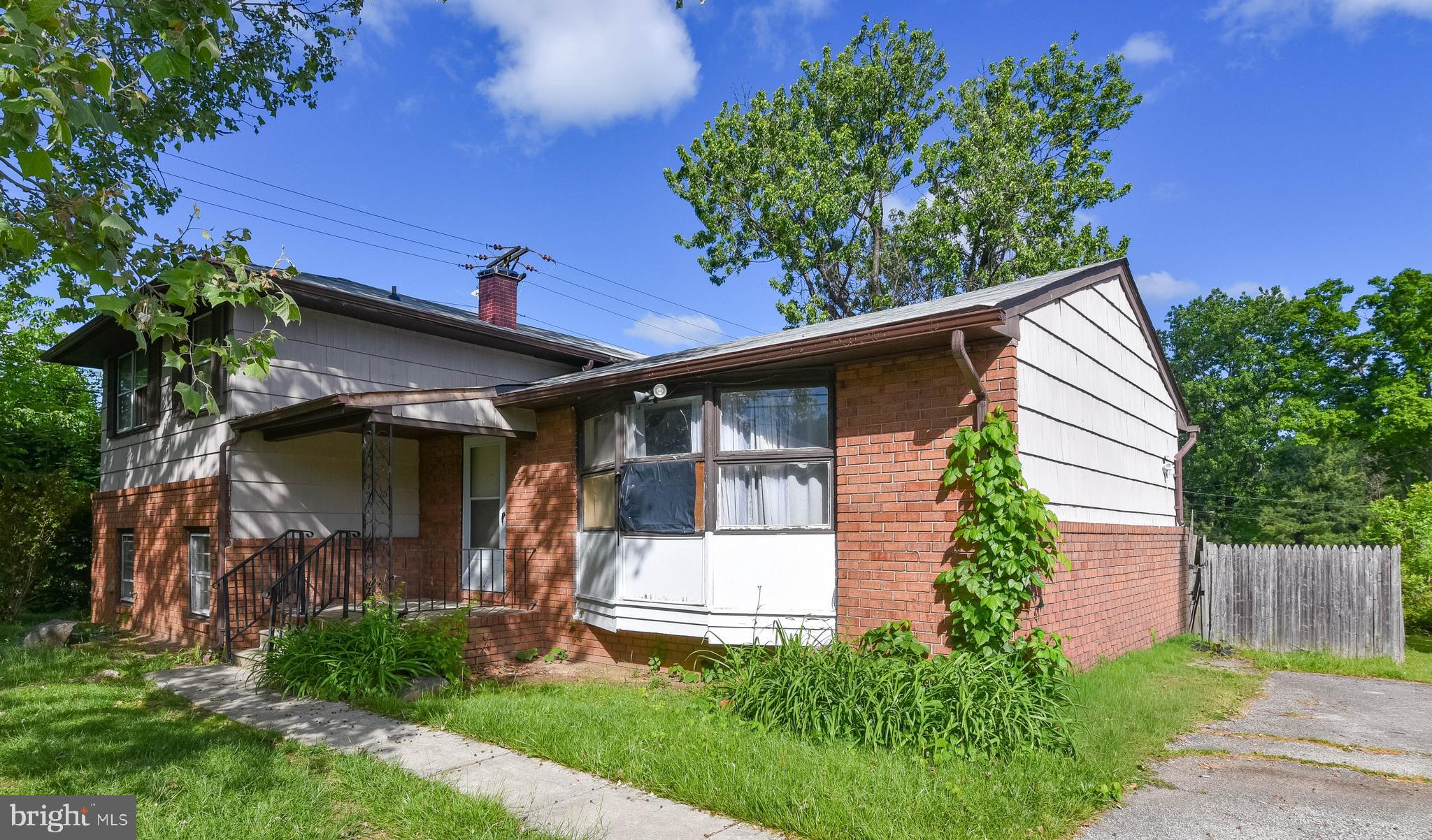 PIKESVILLE - Residential