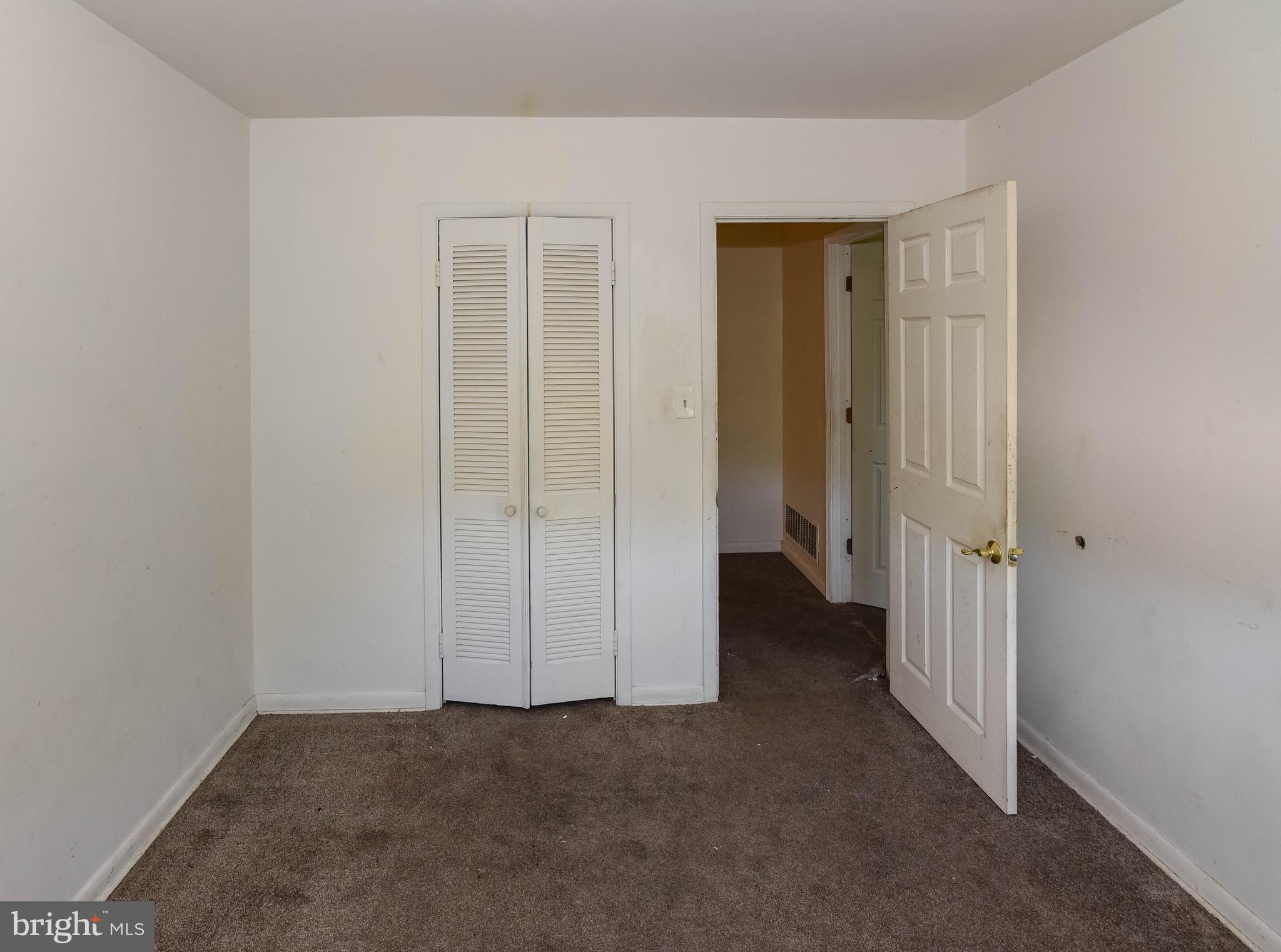 PIKESVILLE - Residential