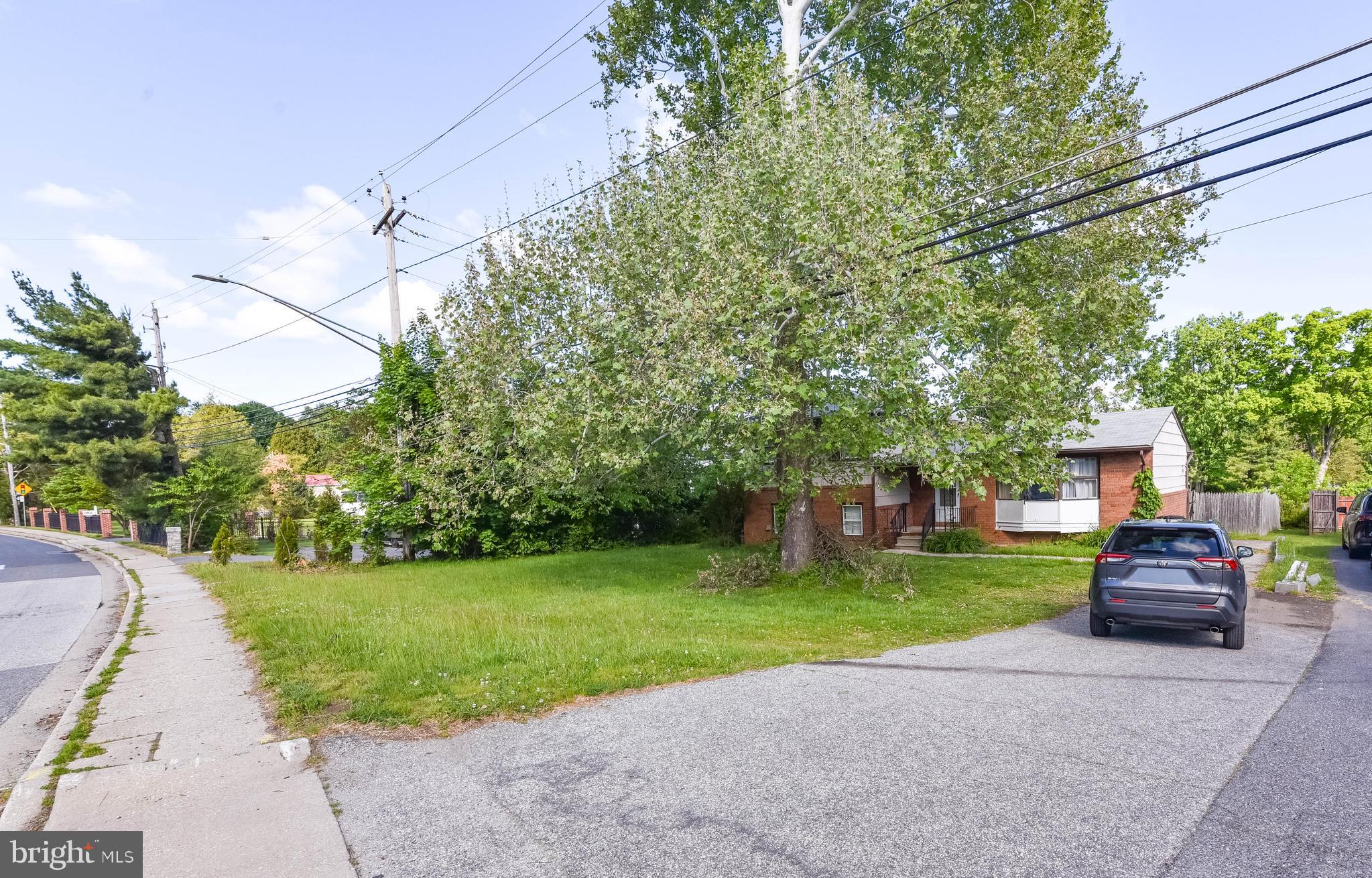 PIKESVILLE - Residential