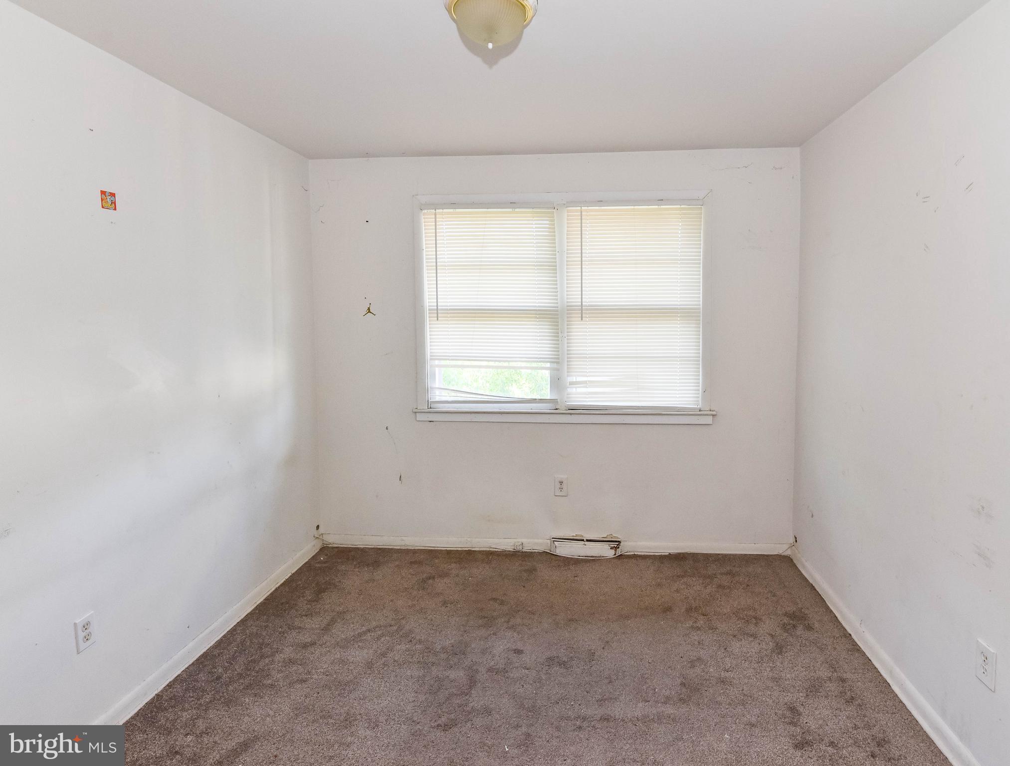 PIKESVILLE - Residential
