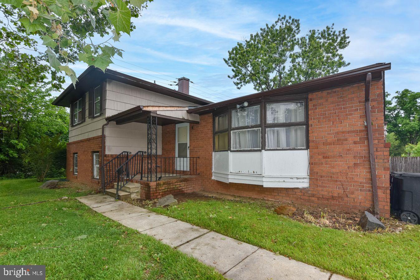 PIKESVILLE - Residential