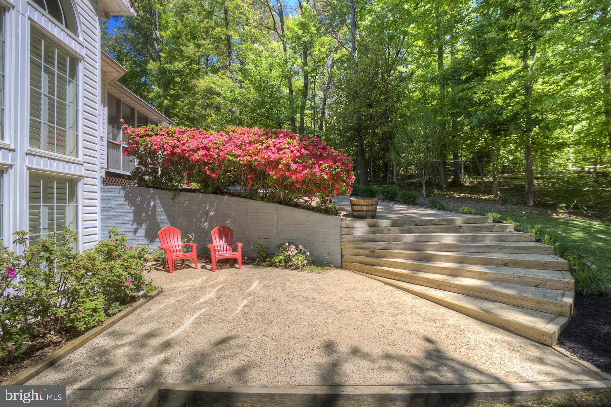 HARTLAKE ESTATES - Residential