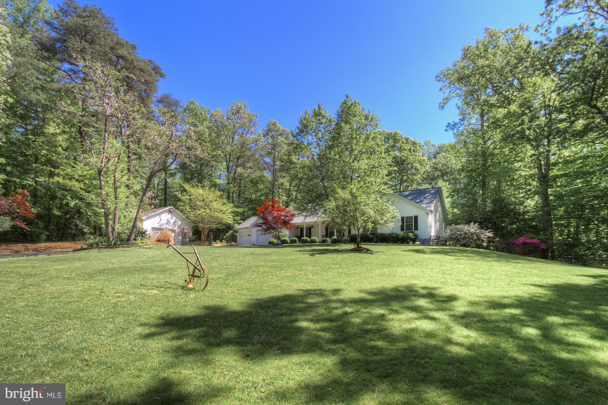 HARTLAKE ESTATES - Residential