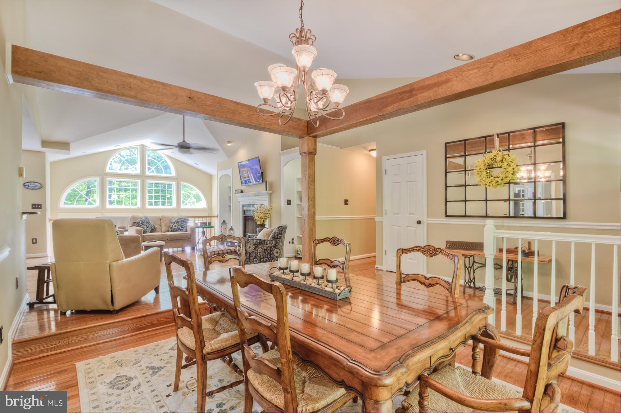 HARTLAKE ESTATES - Residential