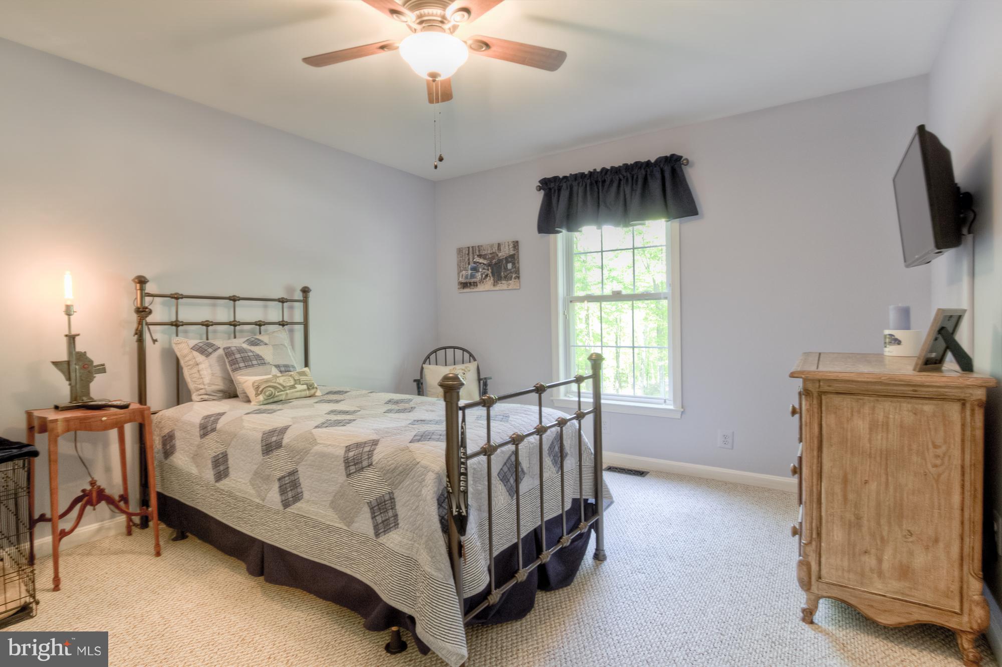 HARTLAKE ESTATES - Residential