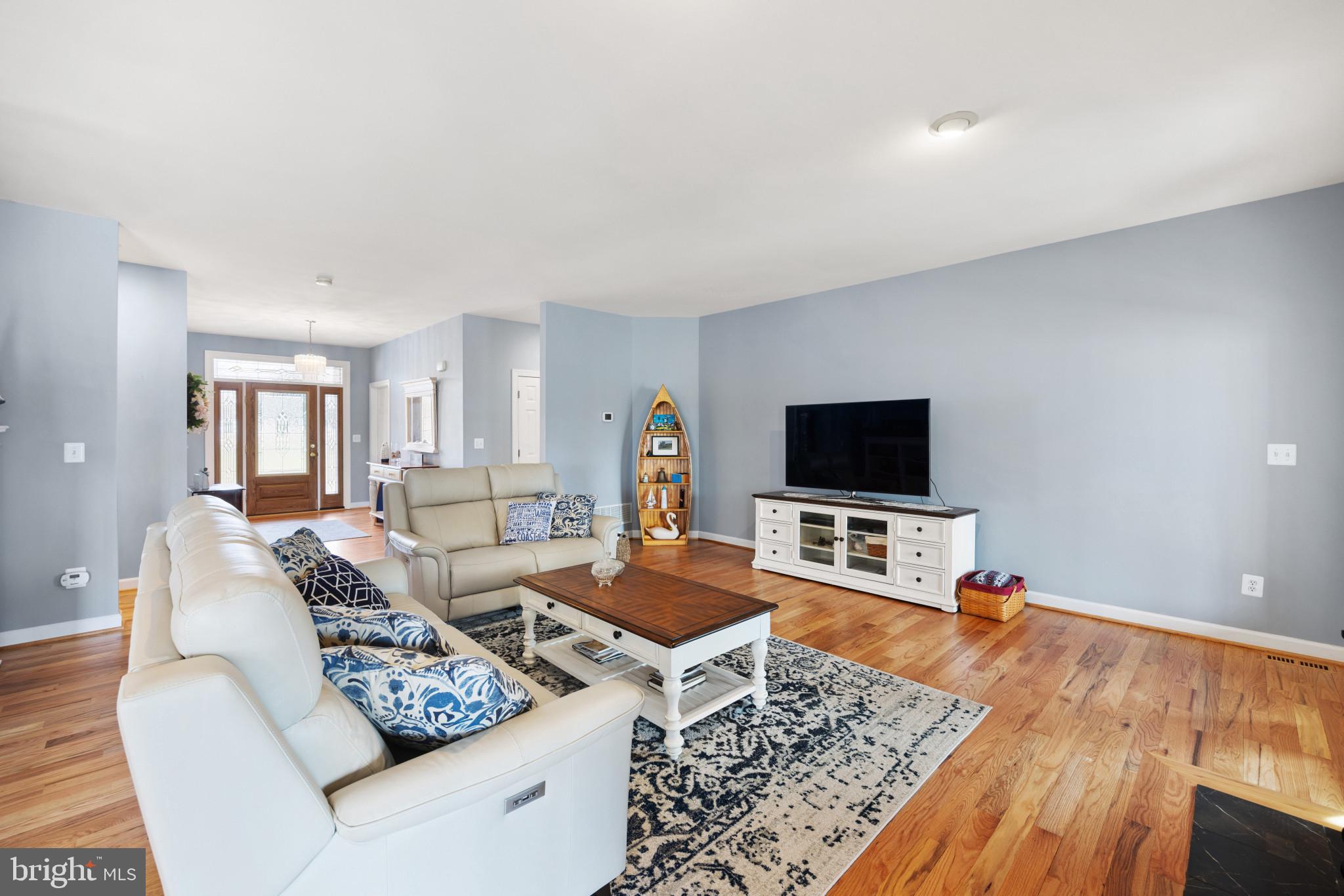 WINDWARD COVE - Residential